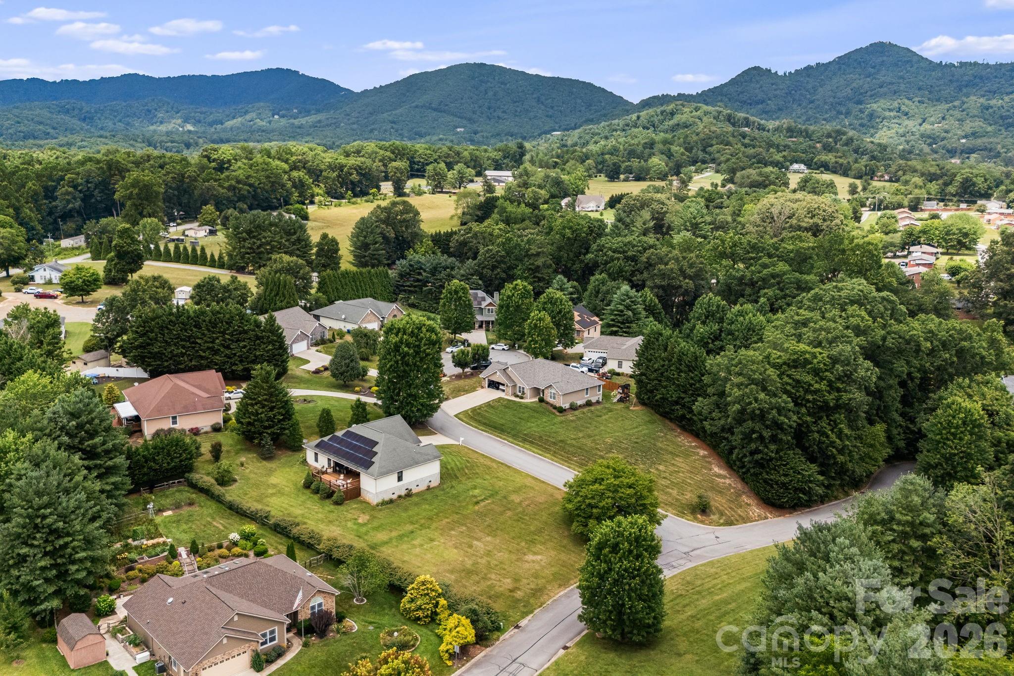 main property photo 29
