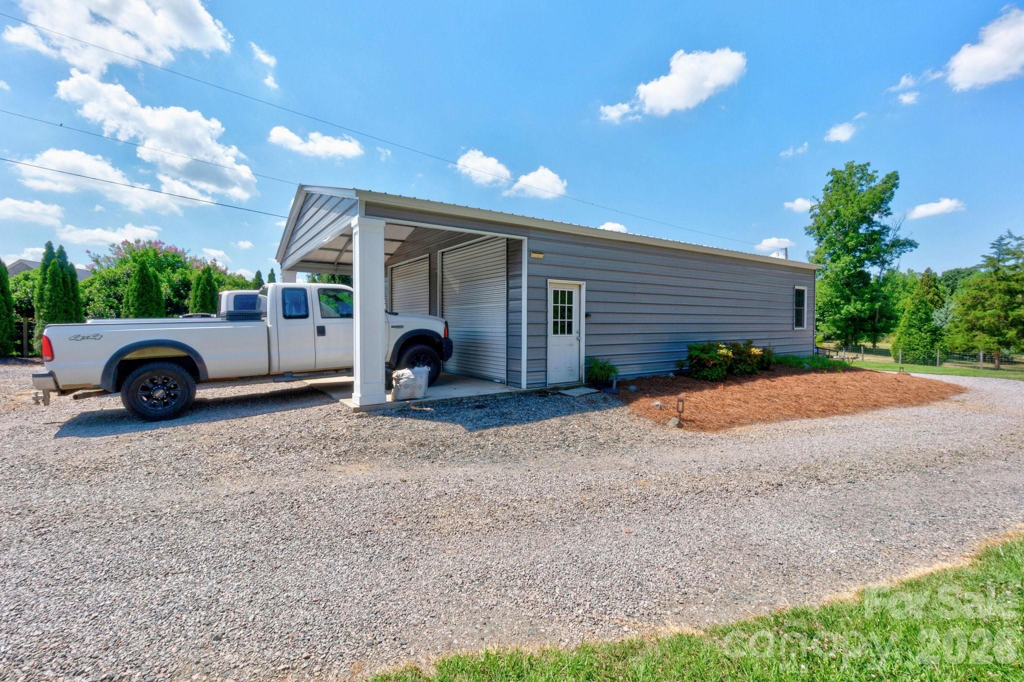 main property photo 47