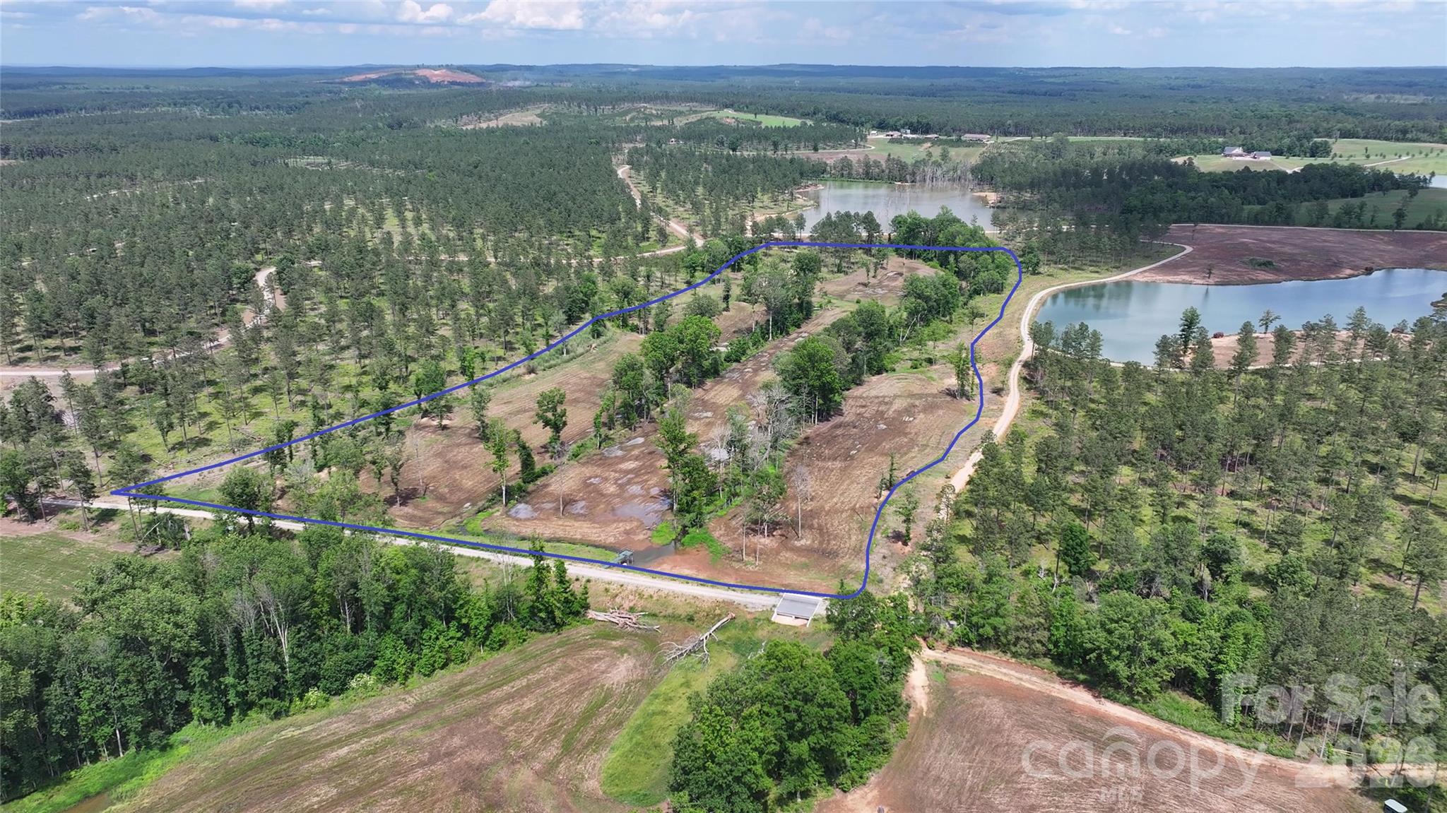 main property photo 41