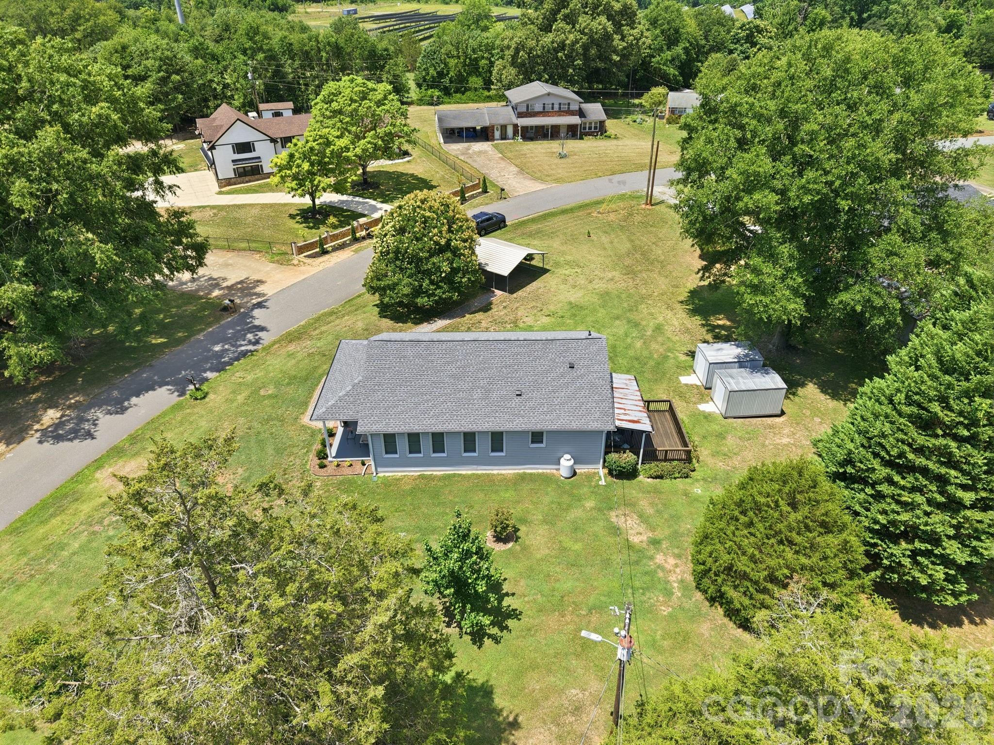 main property photo 20