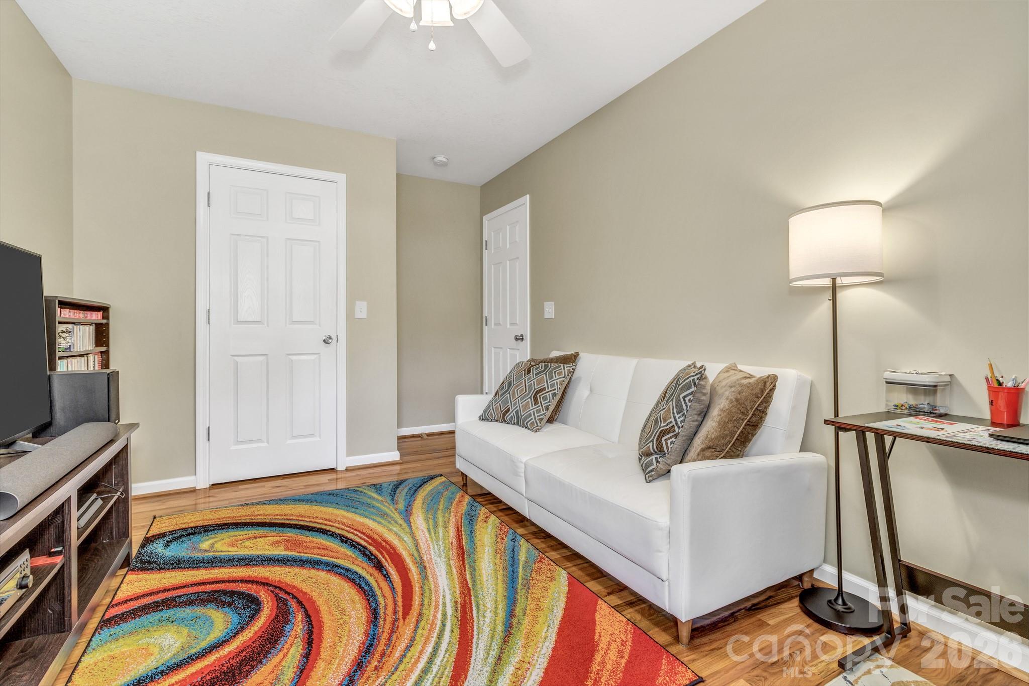 main property photo 39