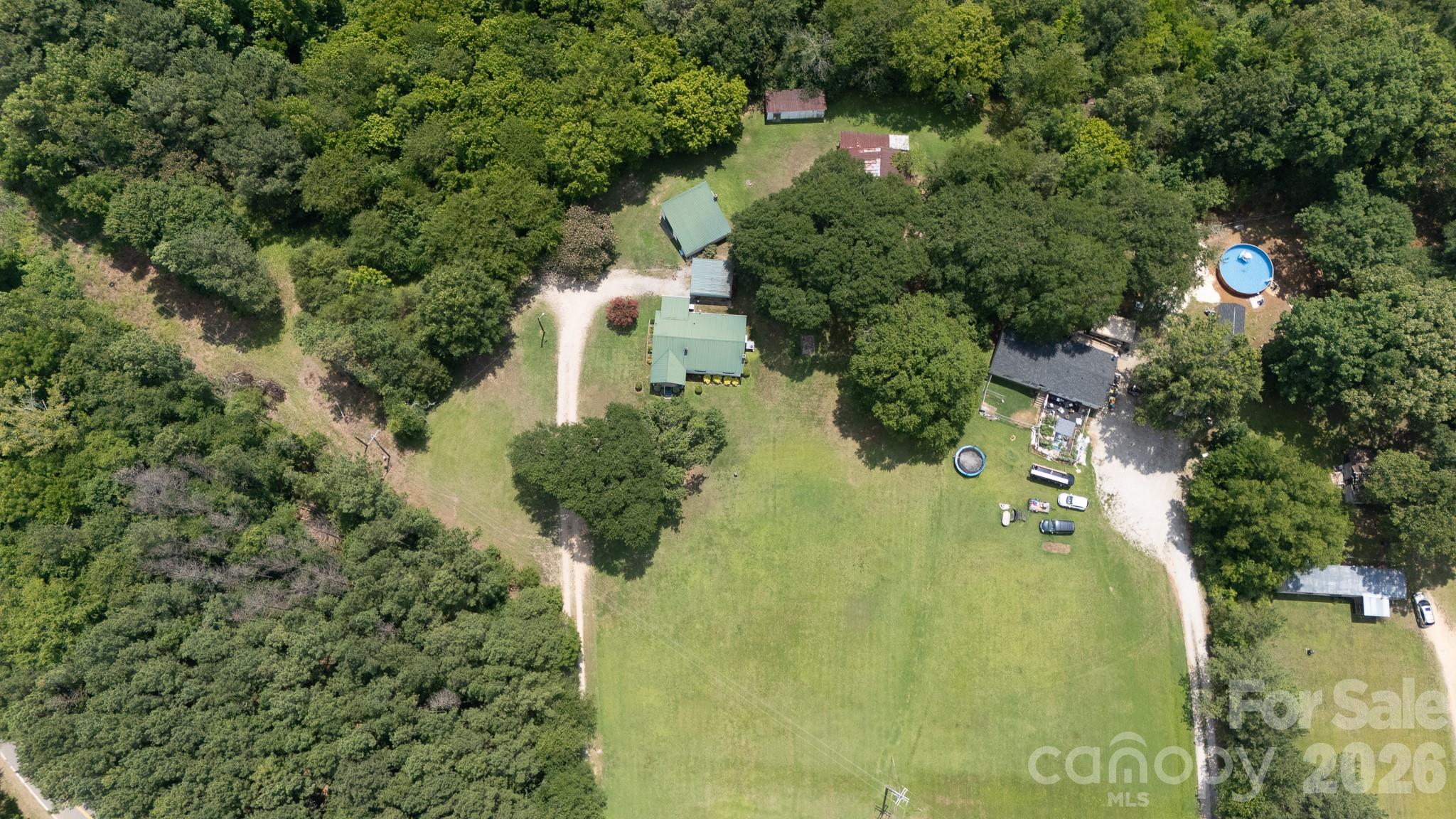 main property photo 38