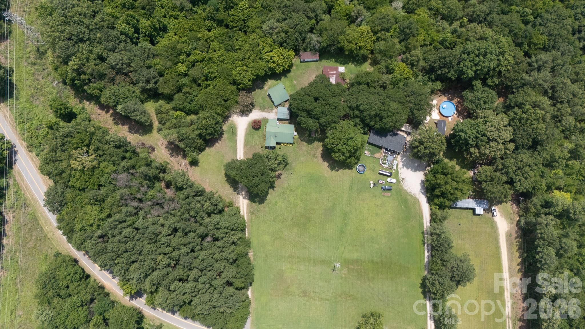 main property photo 39