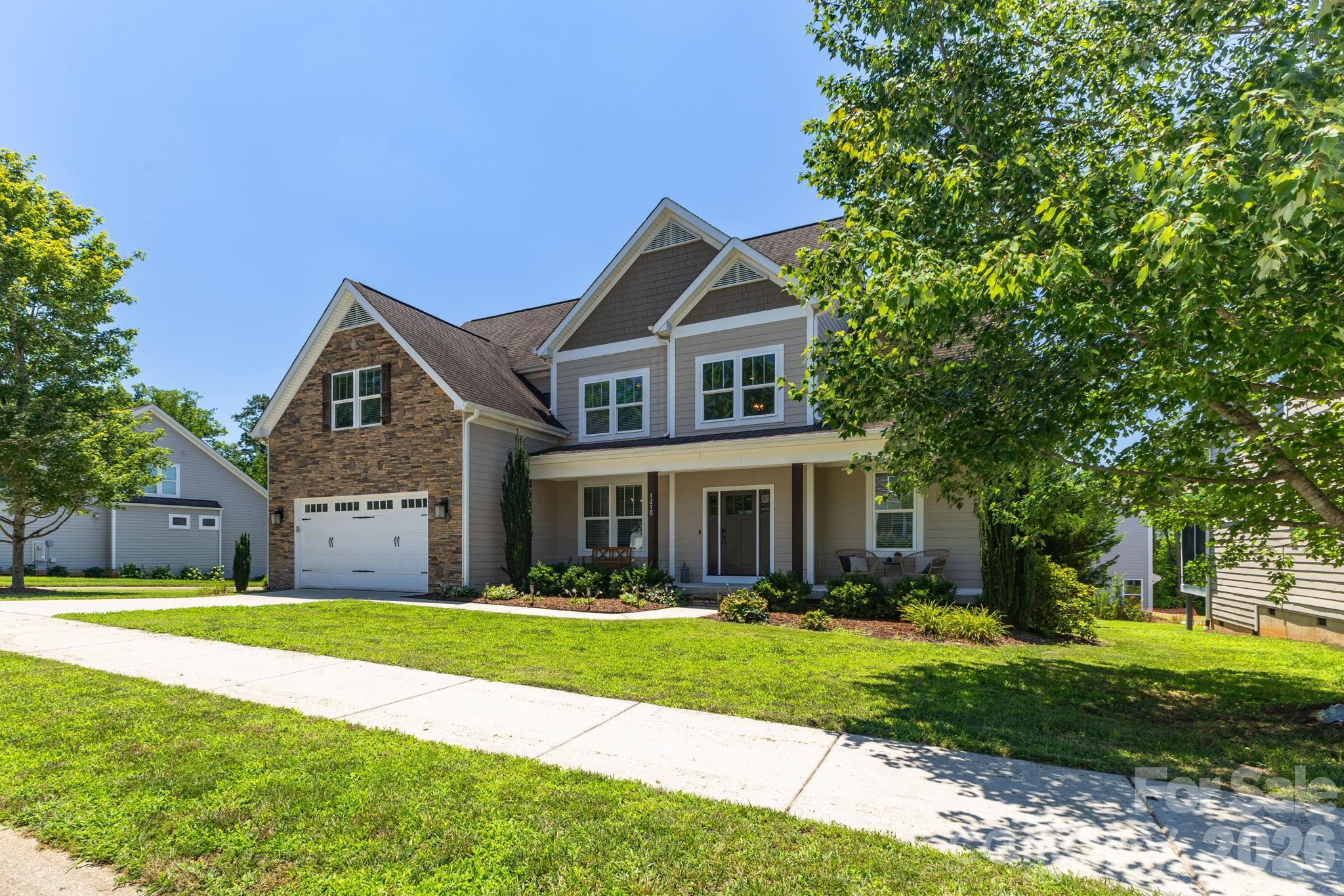 main property photo 2