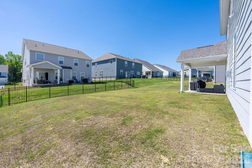main property photo 47