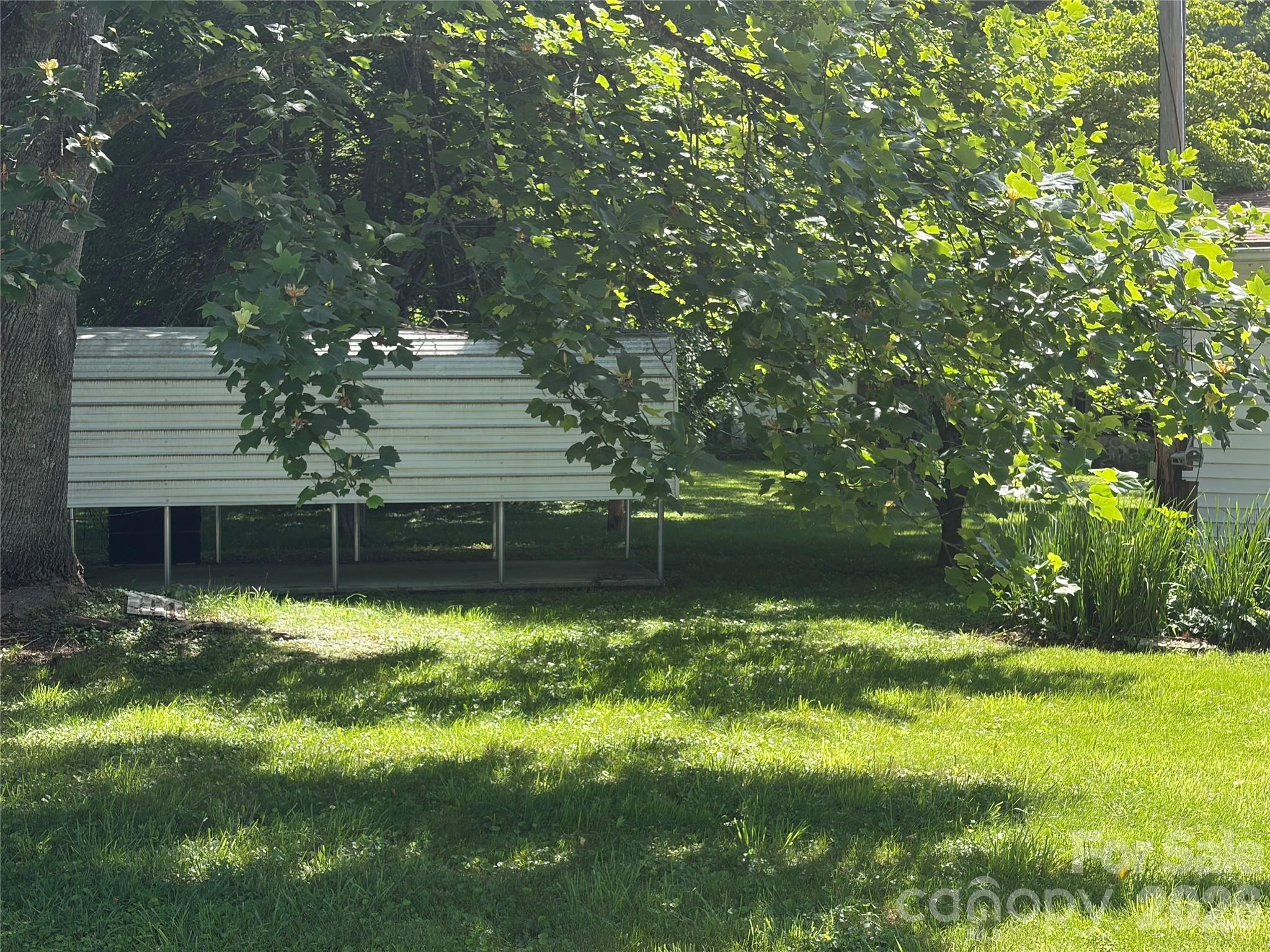 main property photo 32