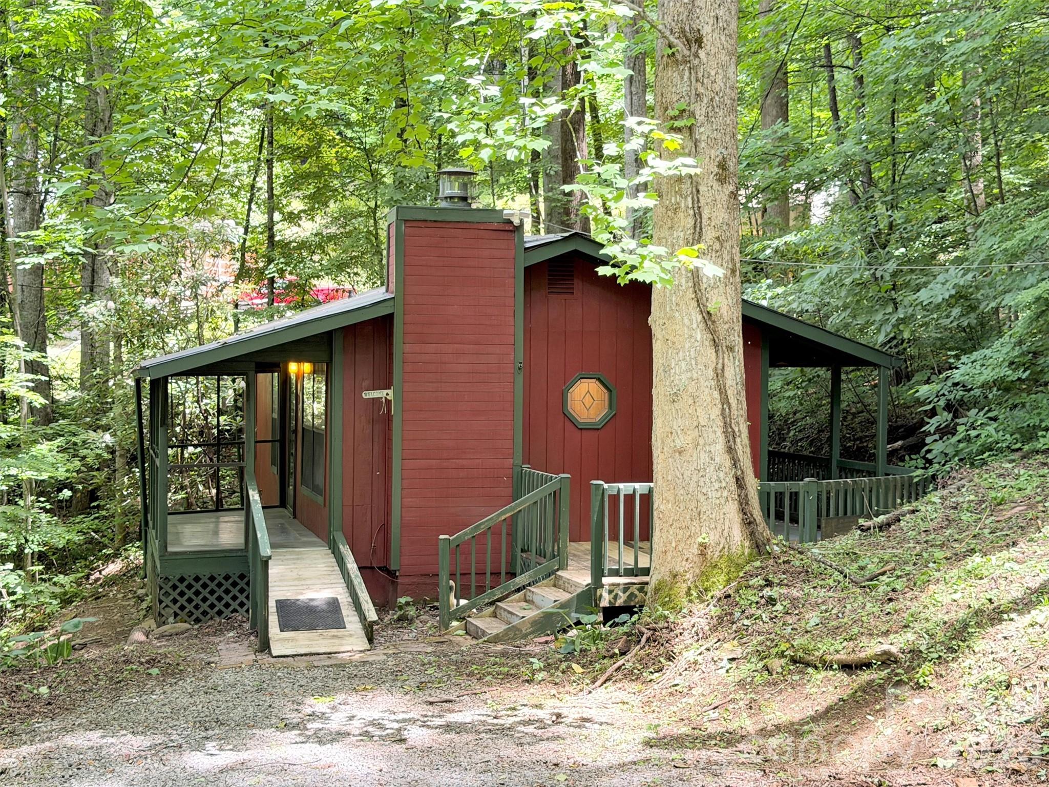 main property photo 19