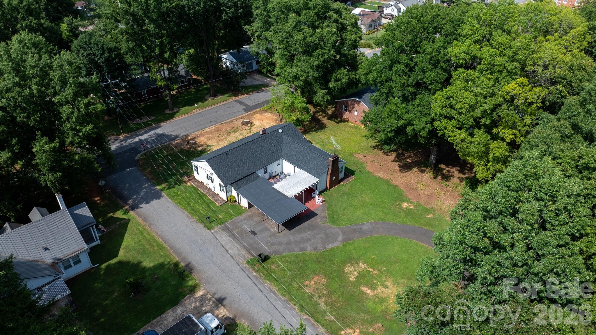 main property photo 44