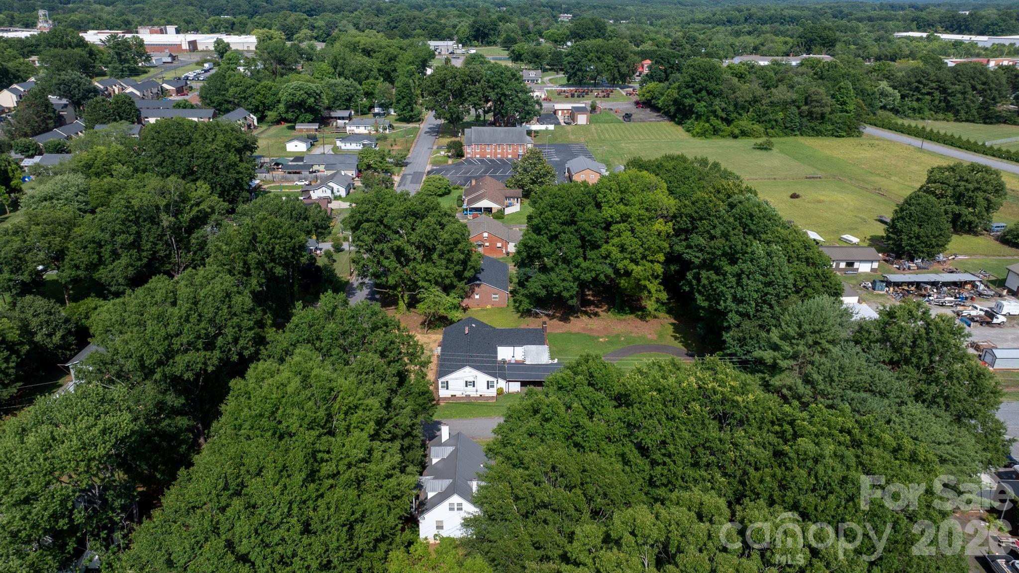main property photo 47