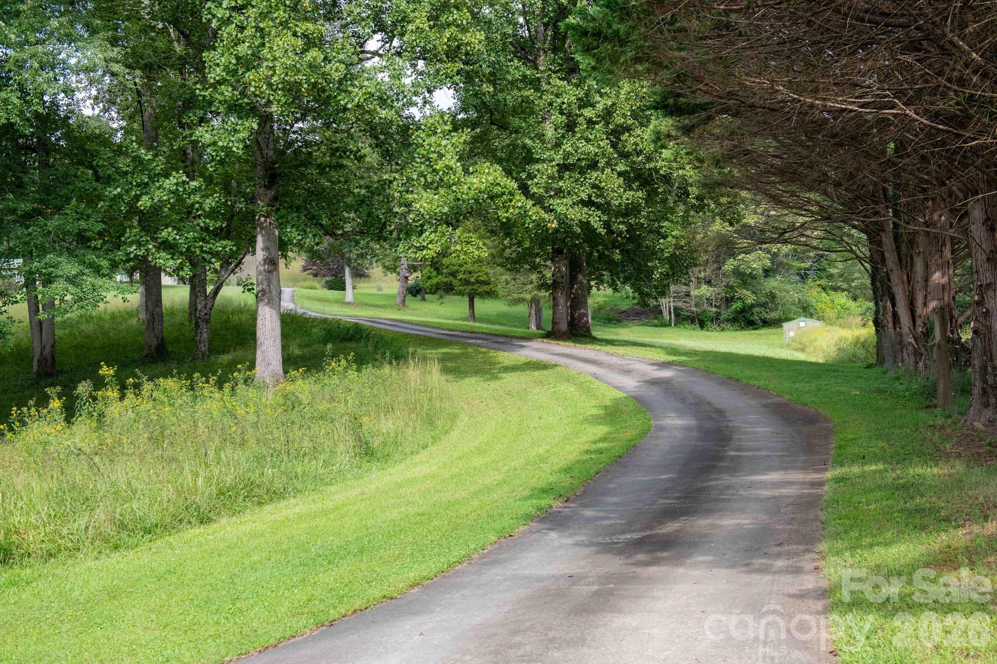 main property photo 32