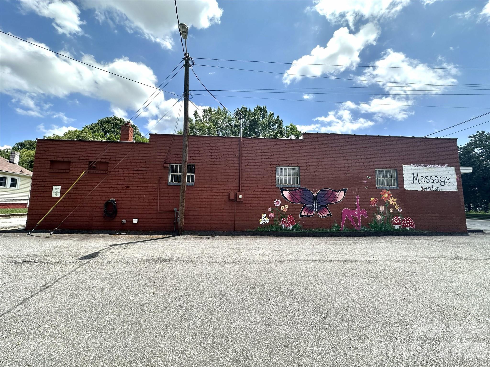 main property photo 19