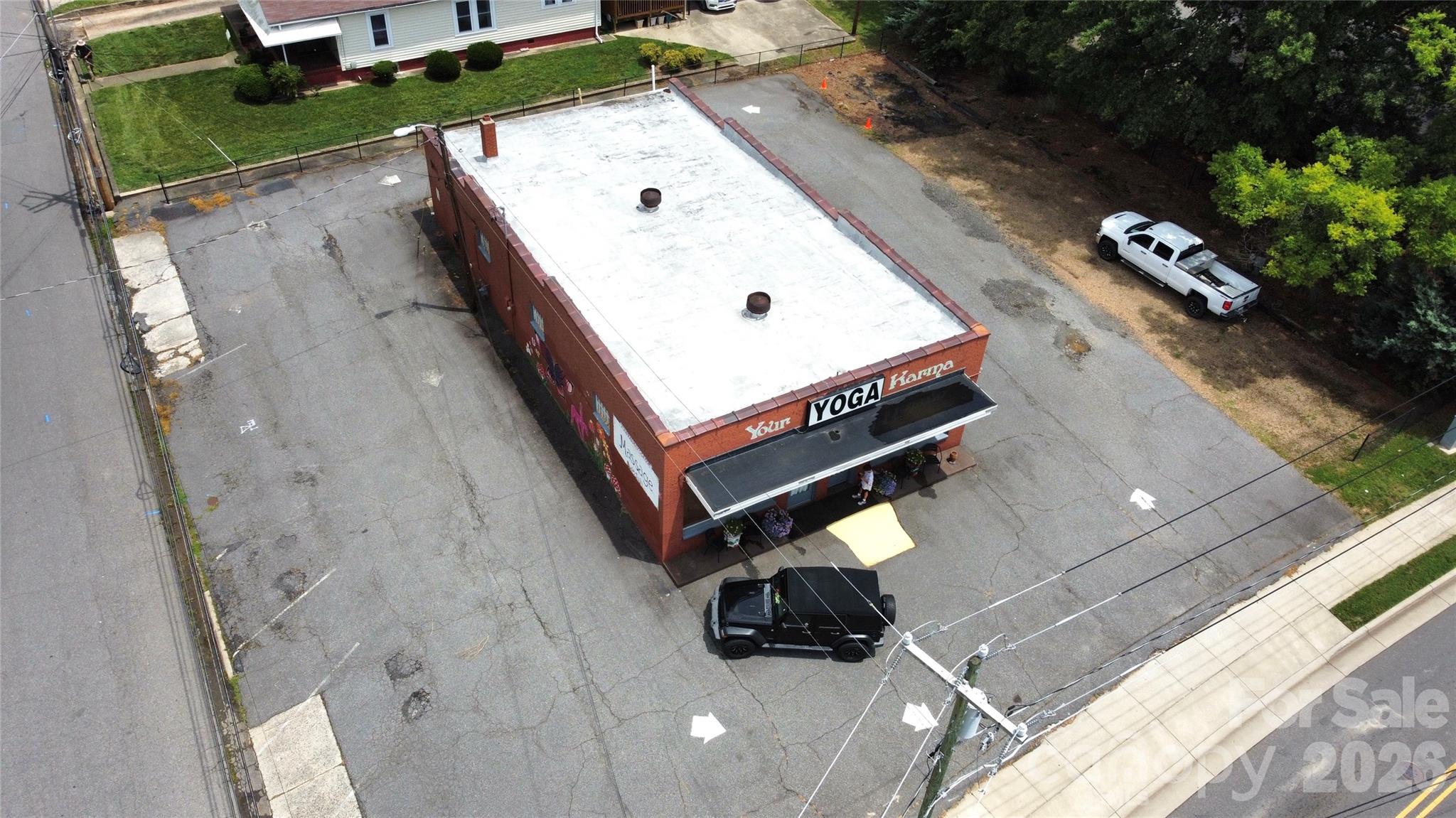 main property photo 20