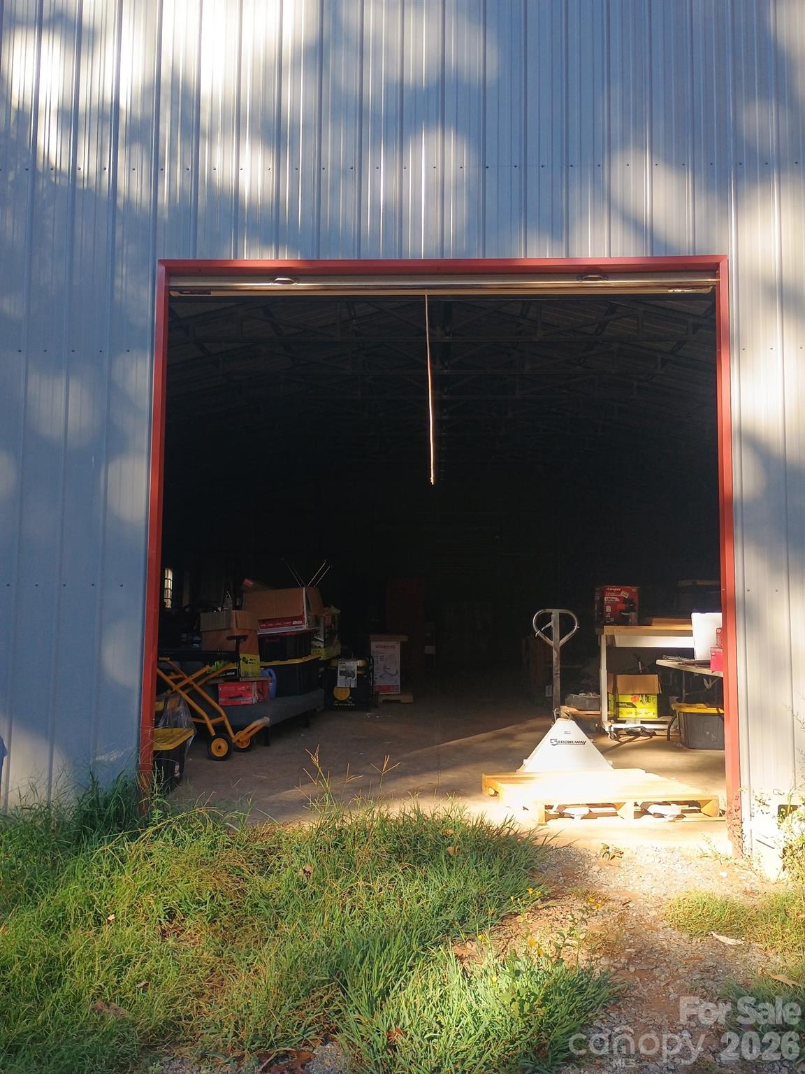 main property photo 10