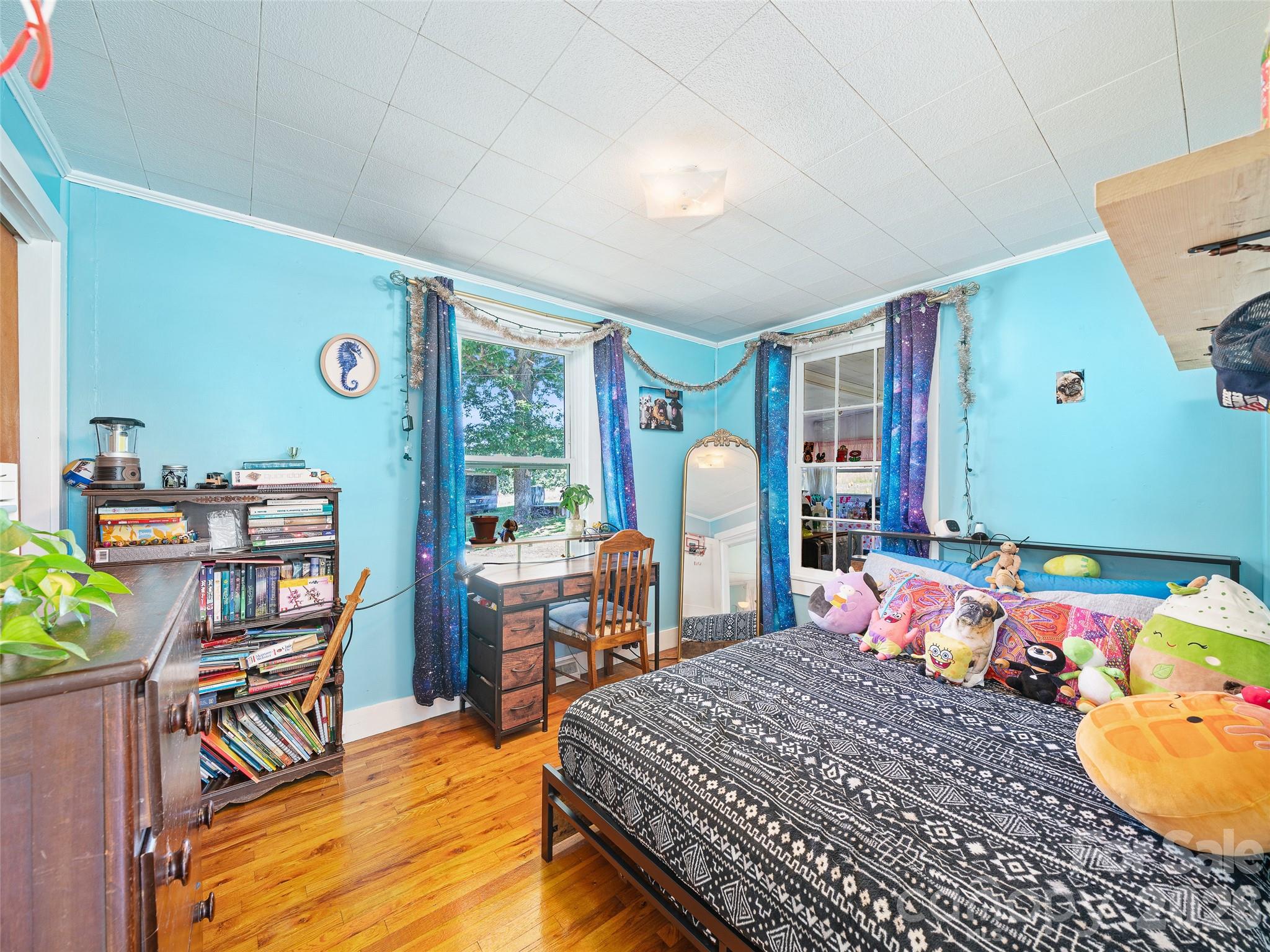 main property photo 41