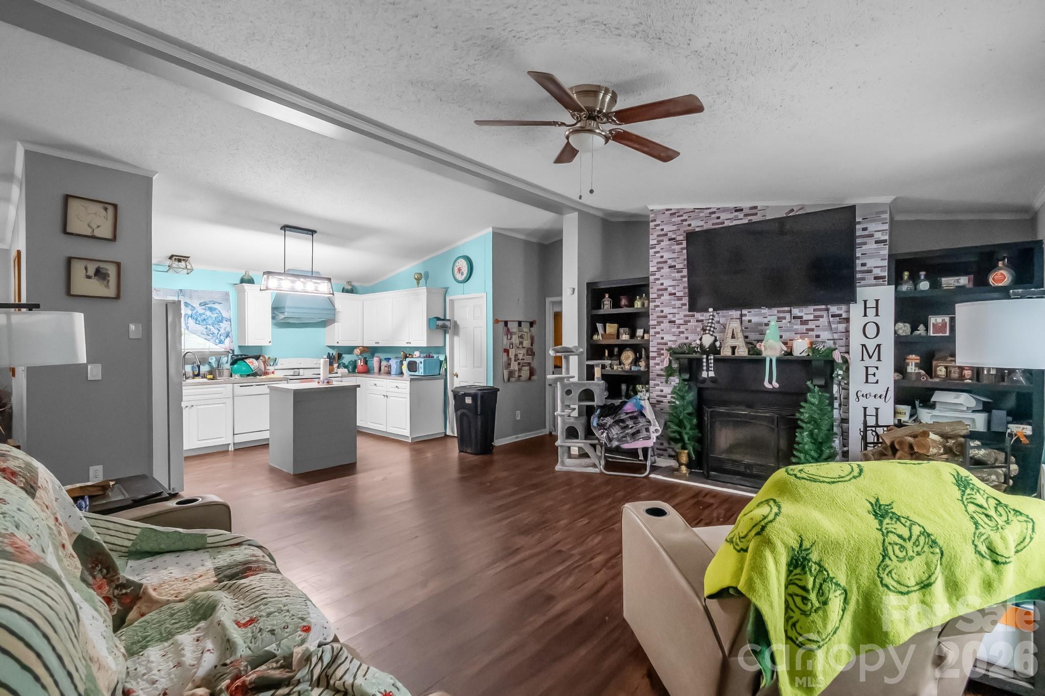 main property photo 43