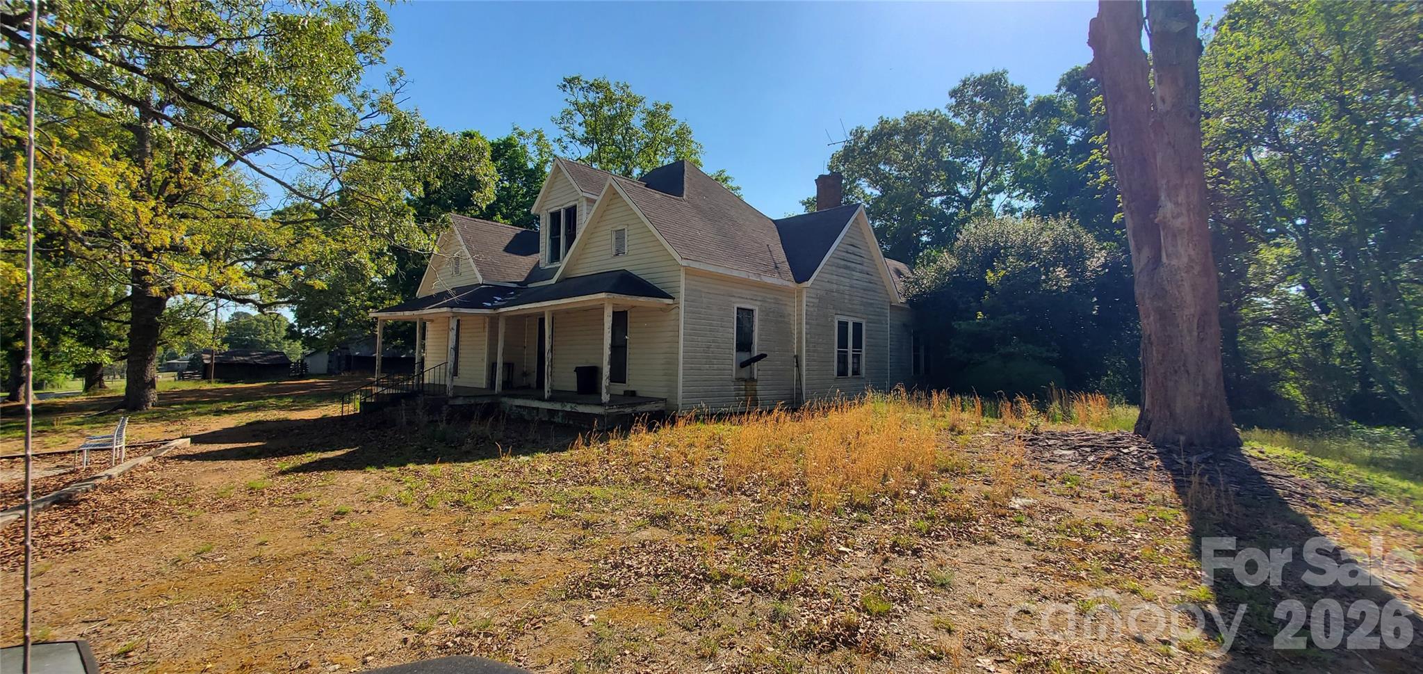main property photo 26