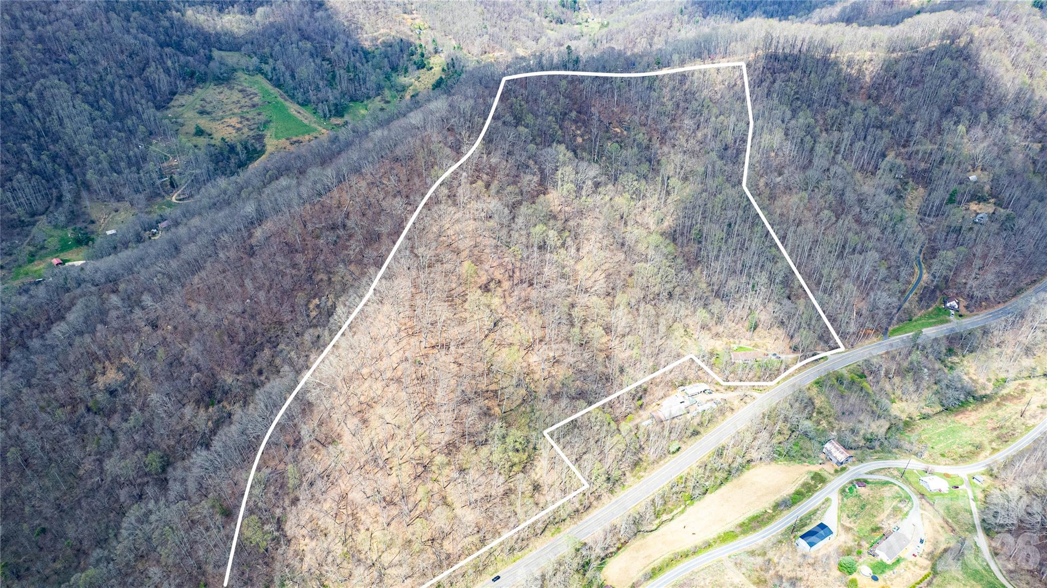 main property photo 30