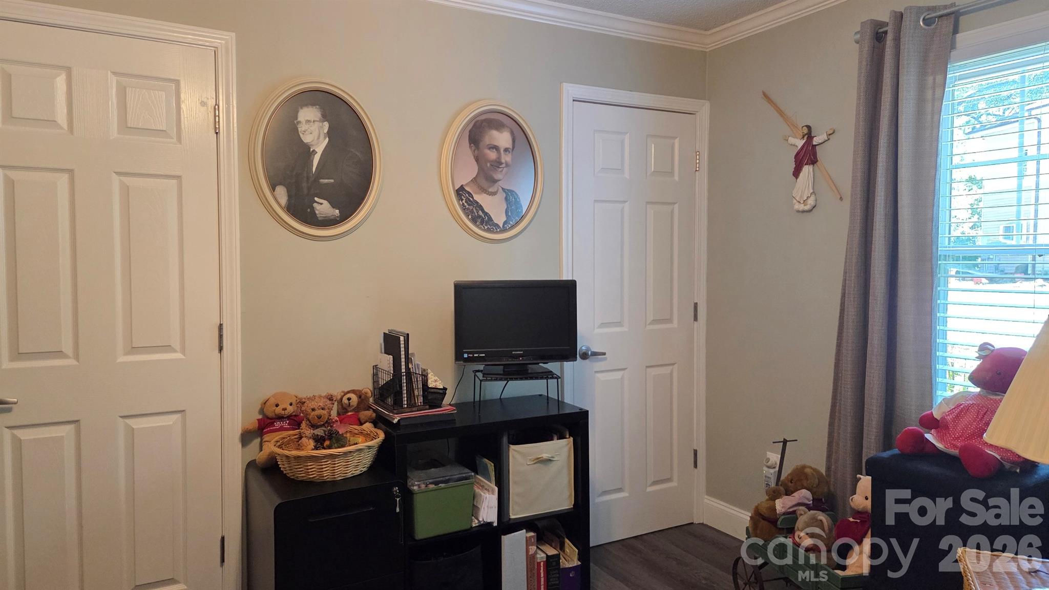 main property photo 17