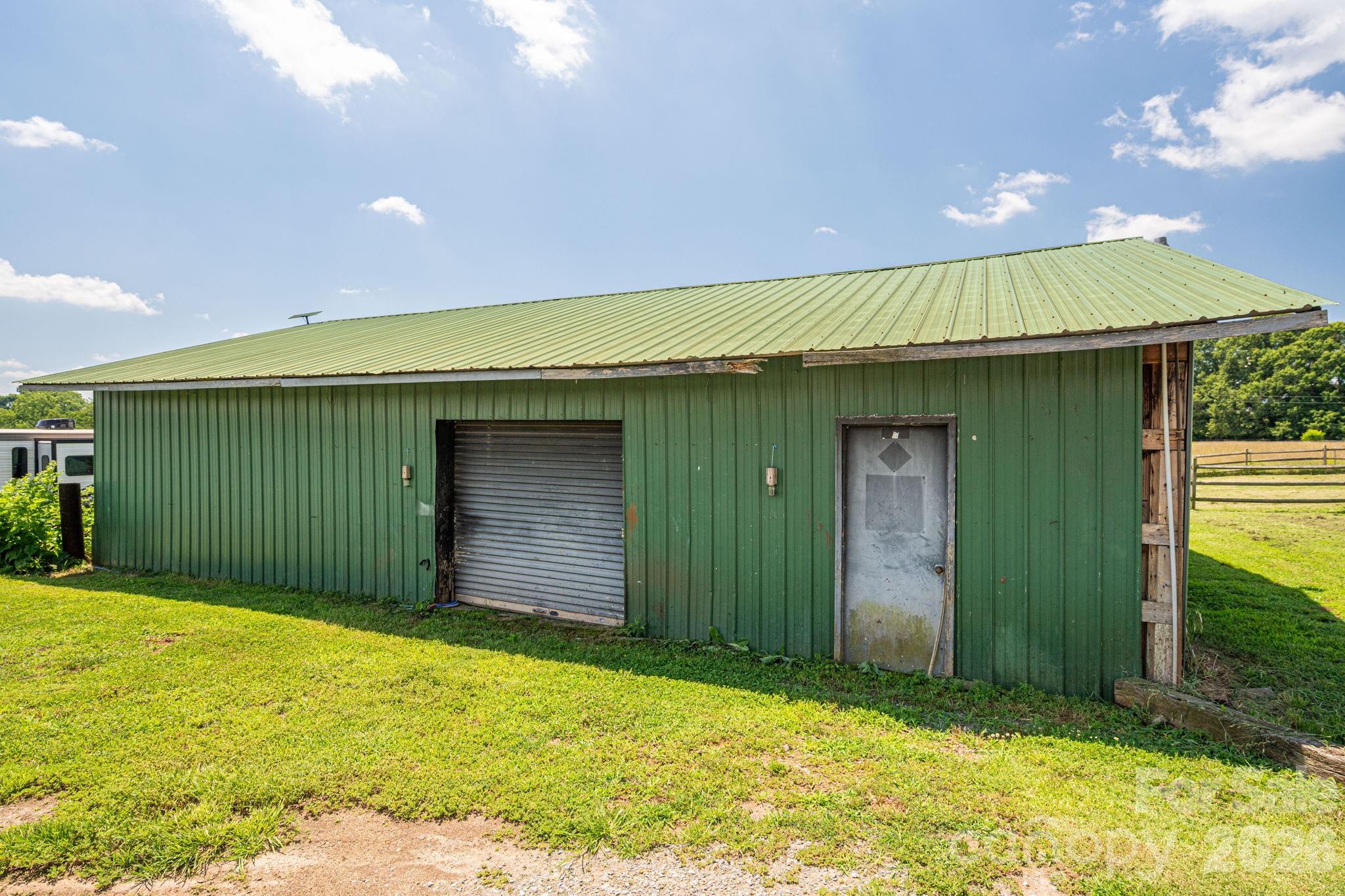 main property photo 47