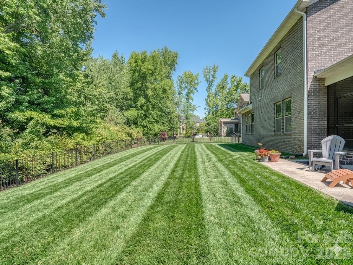 main property photo 43