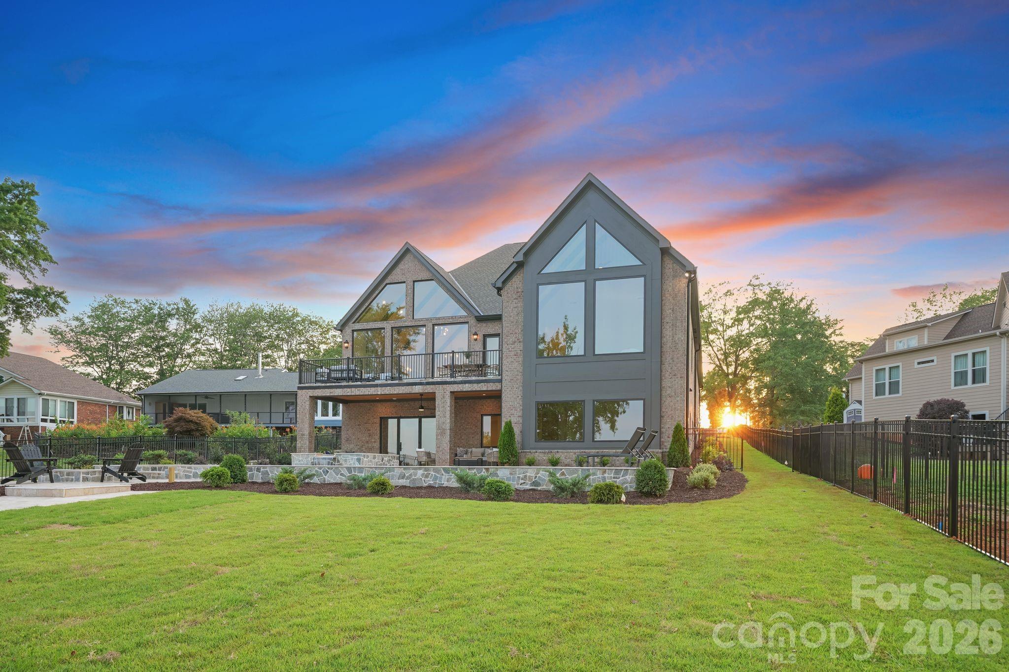 main property photo 41