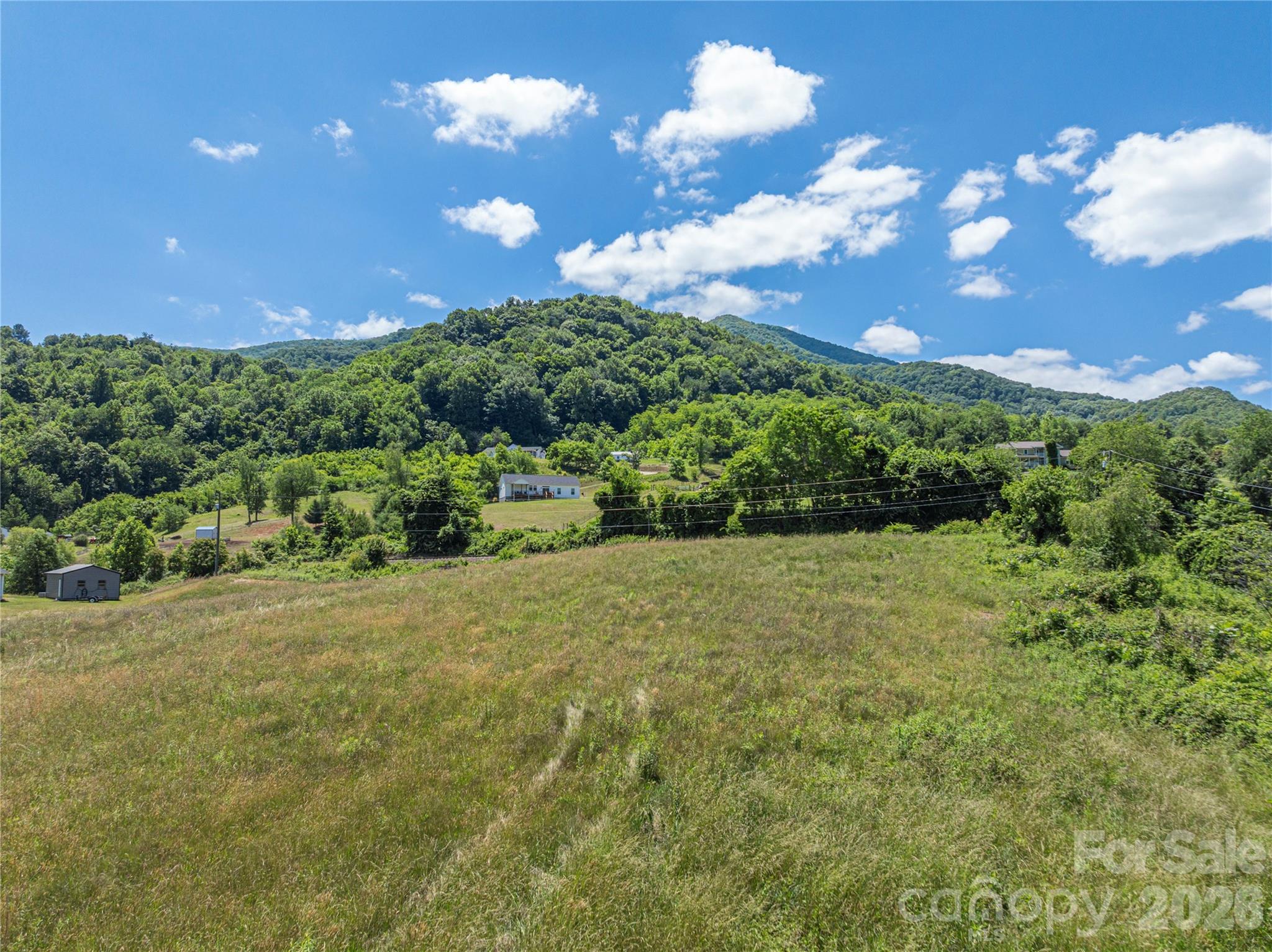 main property photo 13