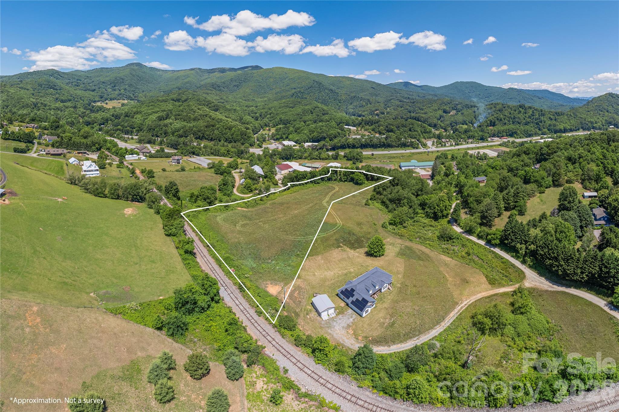 main property photo 7