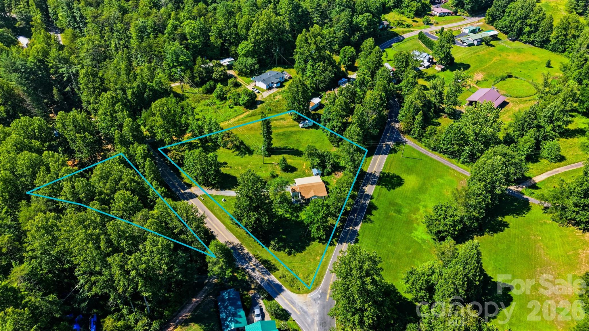 main property photo 28