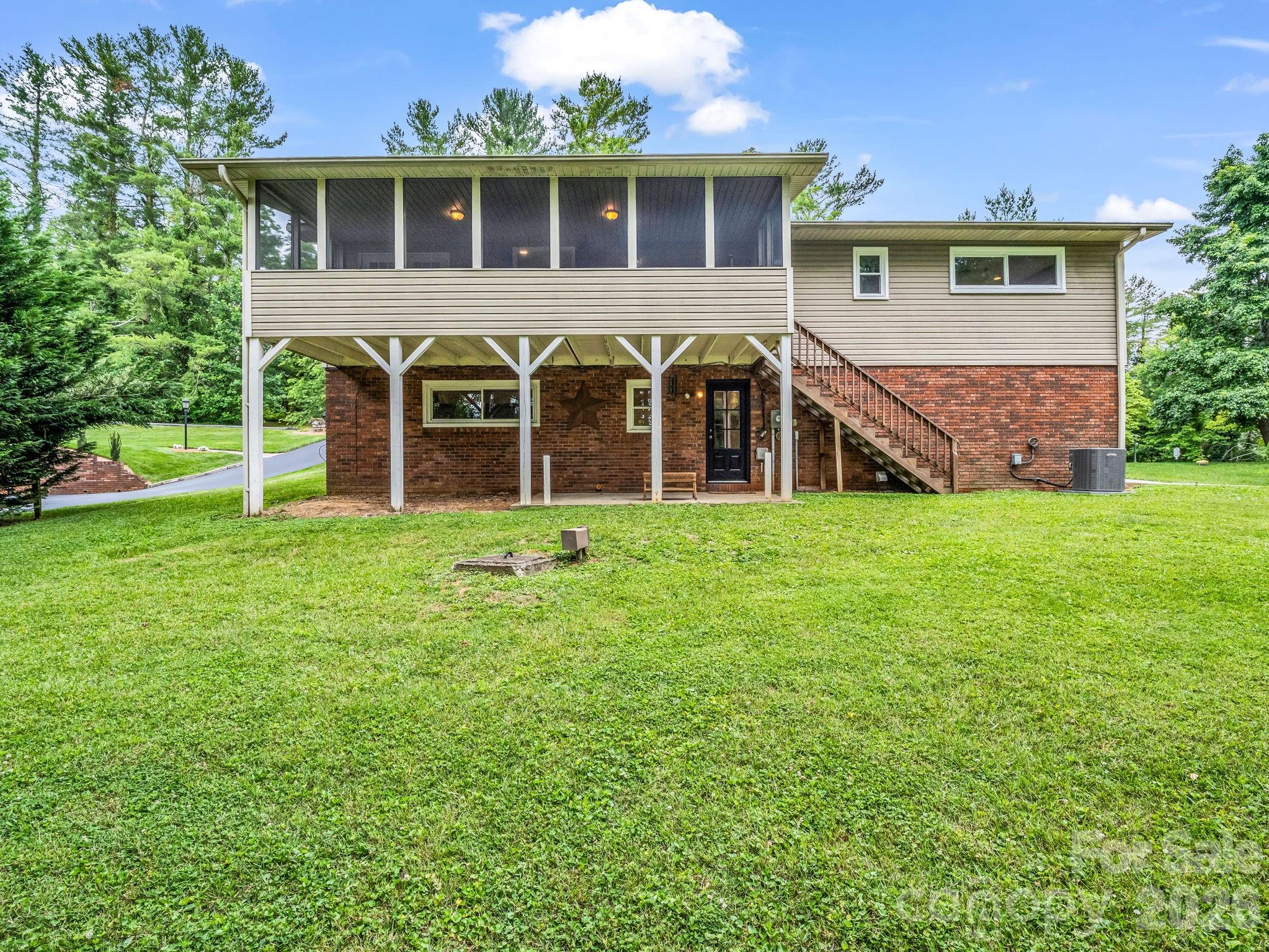 main property photo 41
