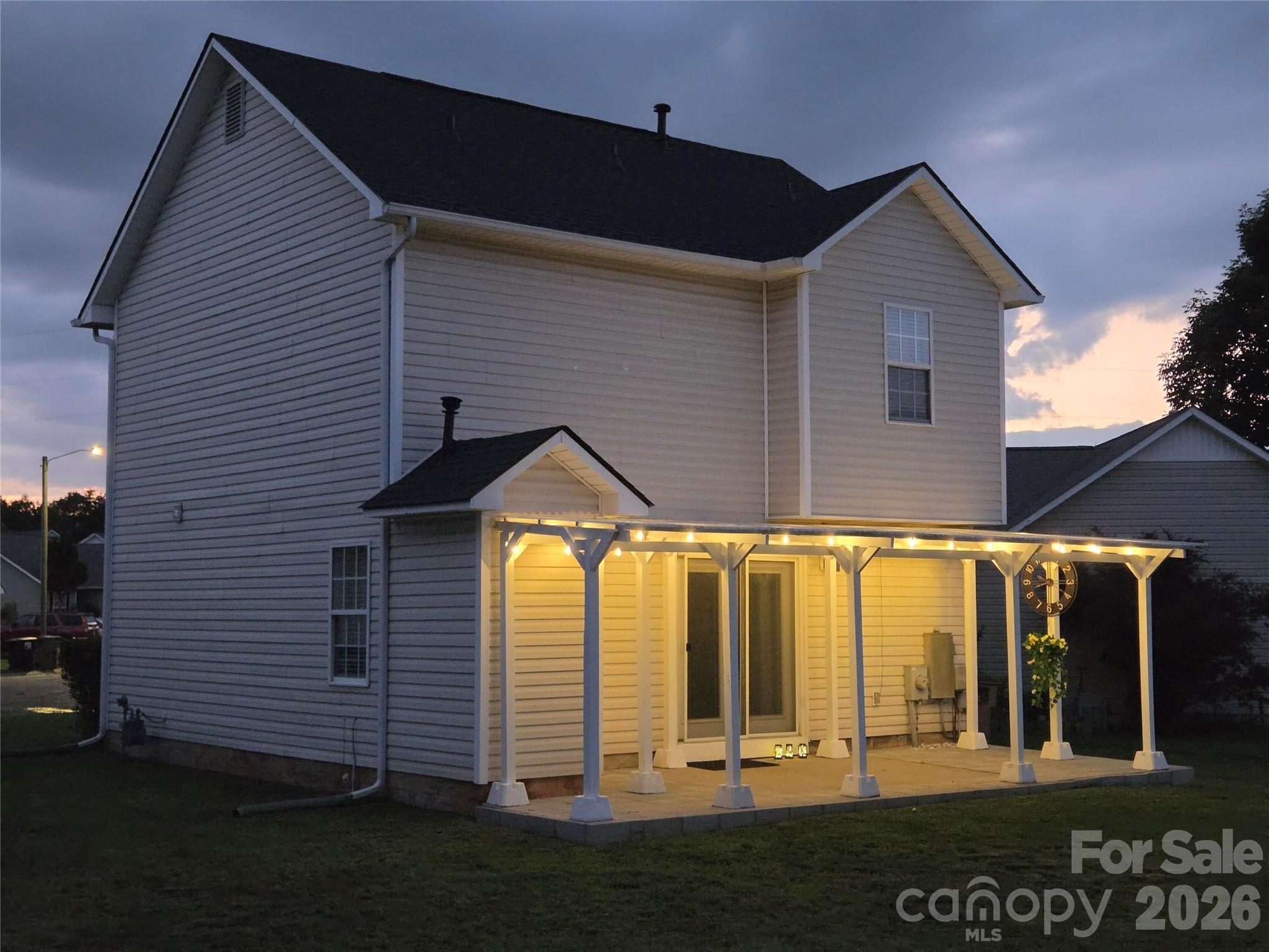 main property photo 12