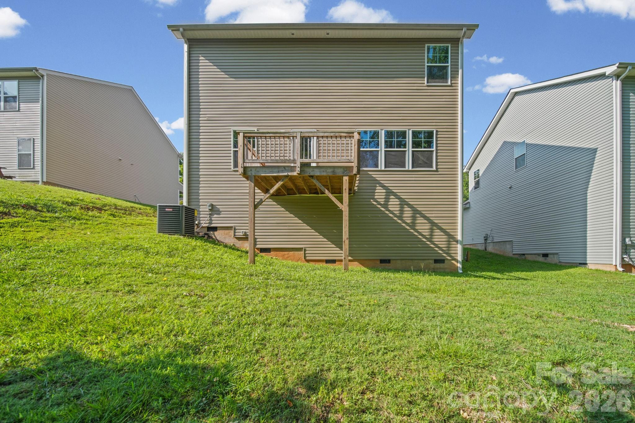 main property photo 41