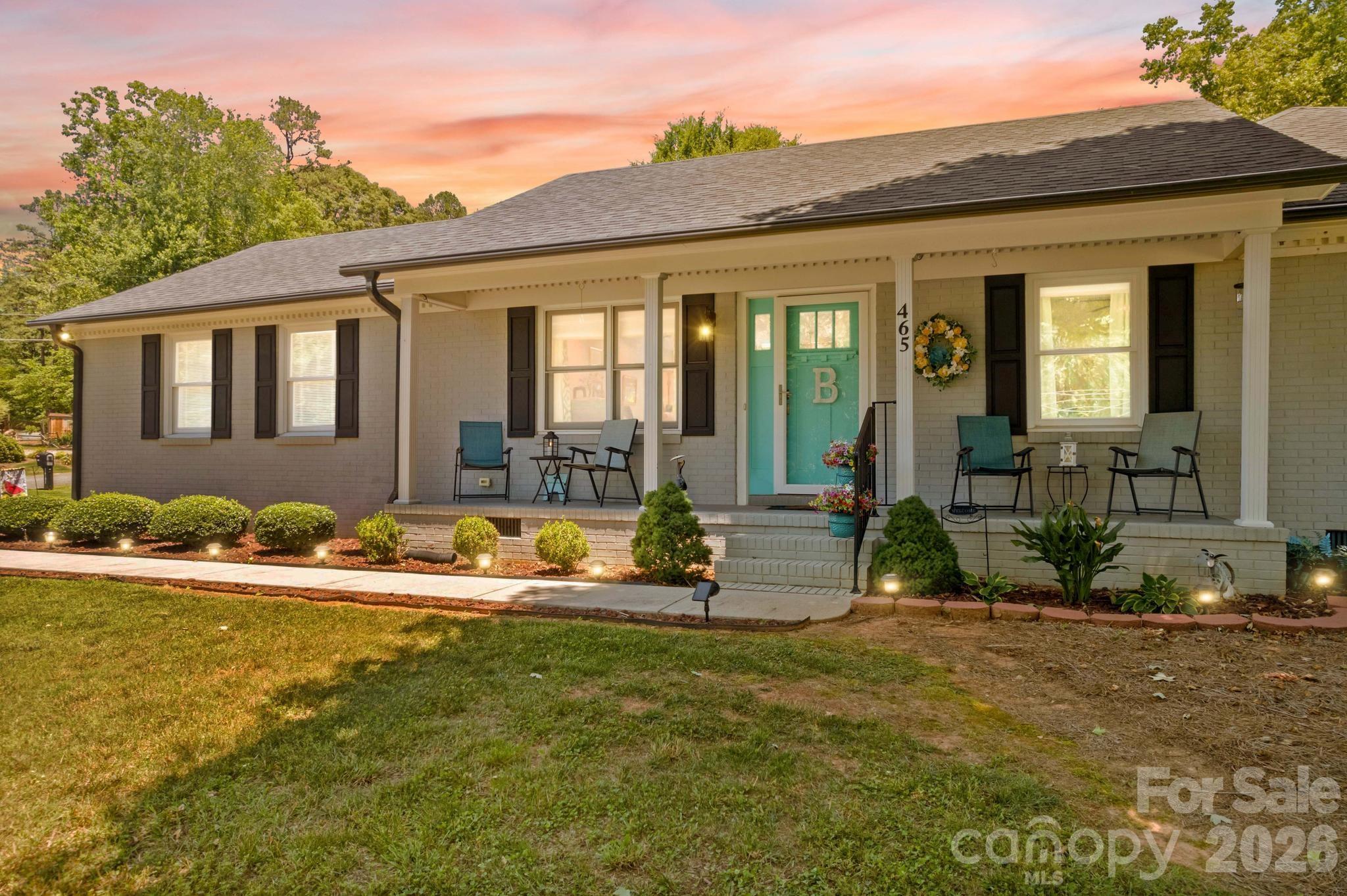 main property photo 6