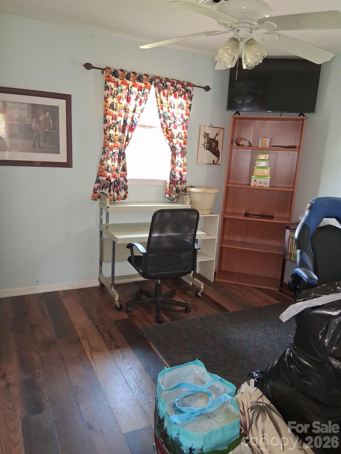 main property photo 14