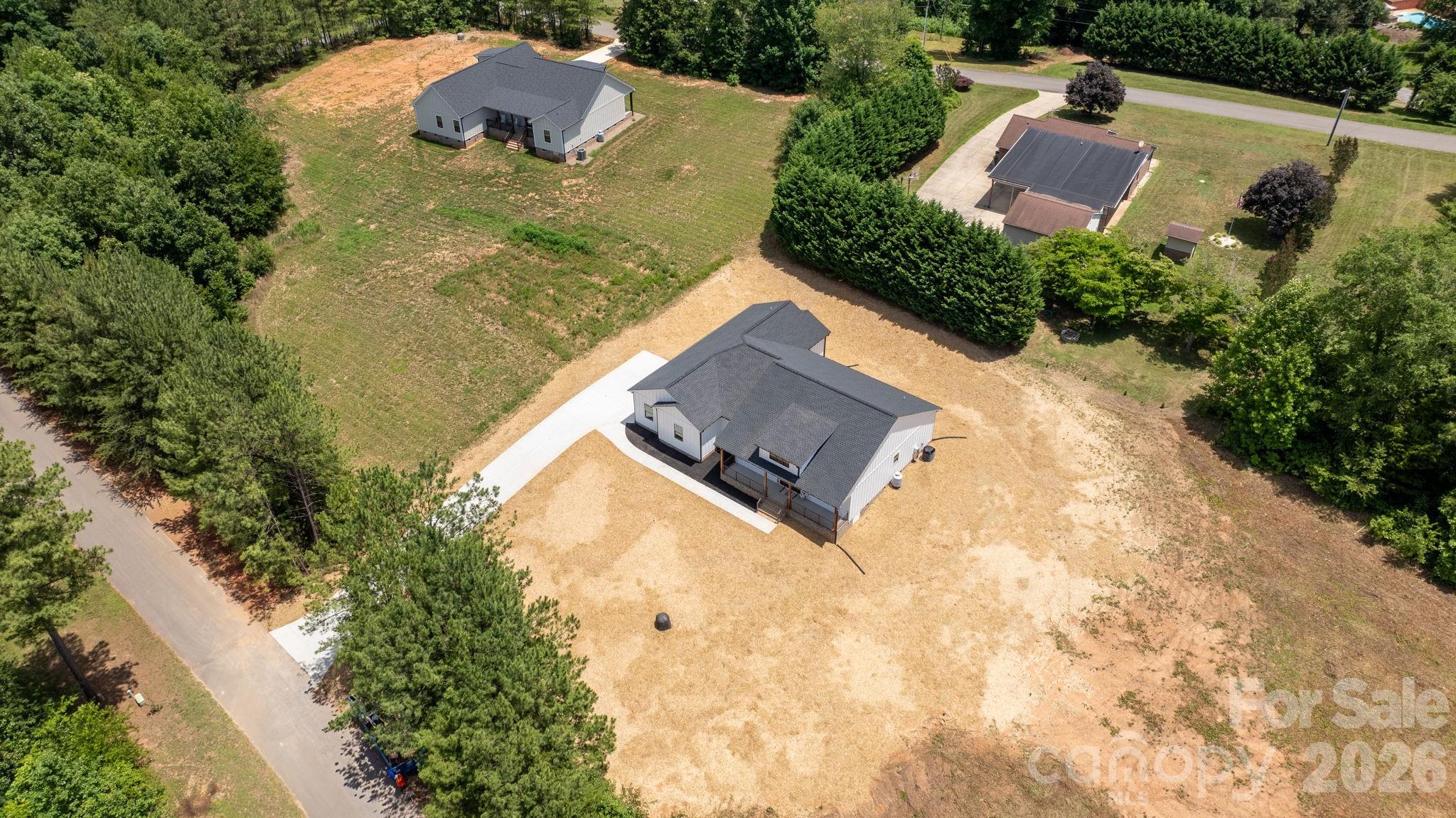 main property photo 44