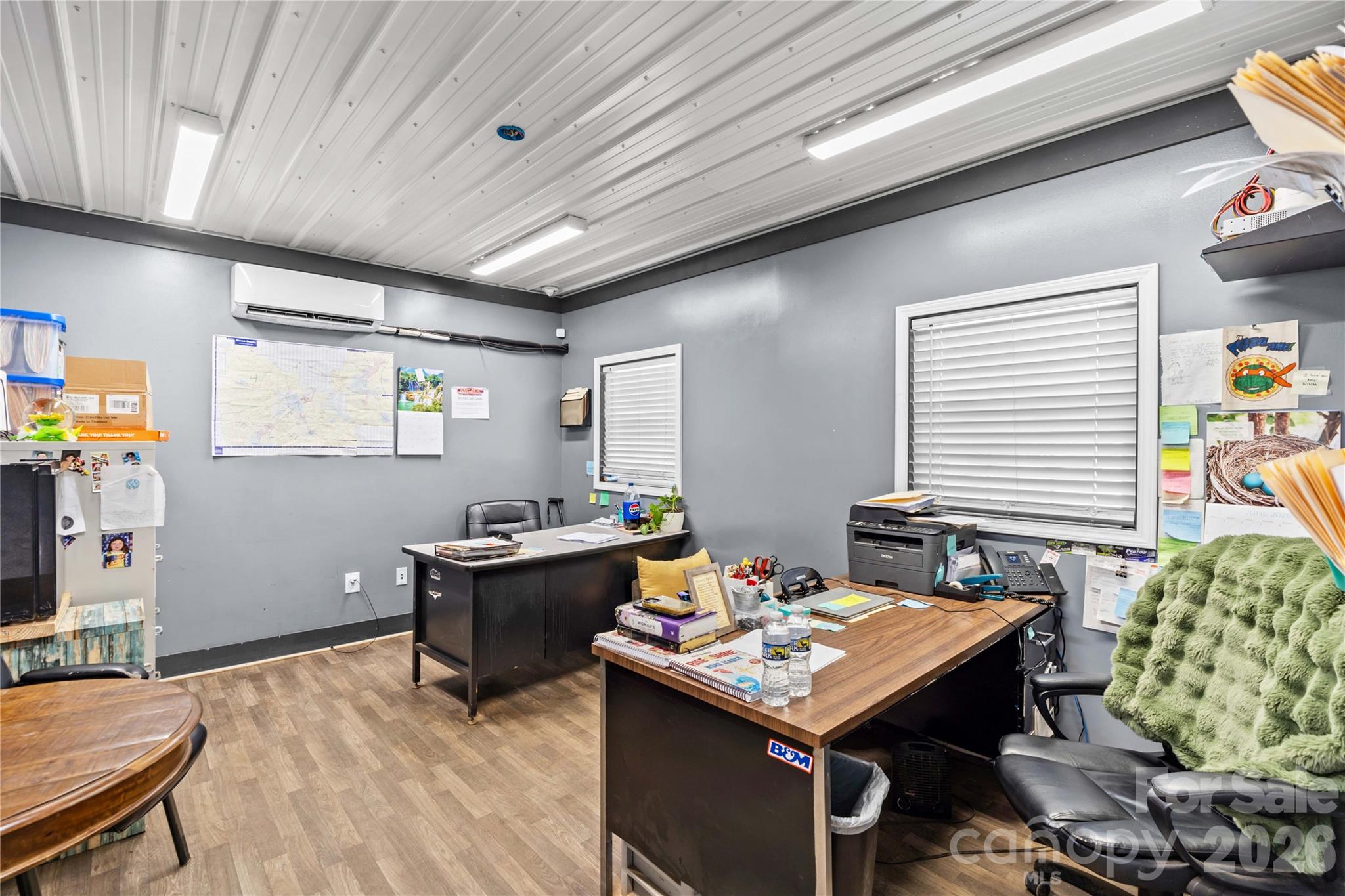 main property photo 40