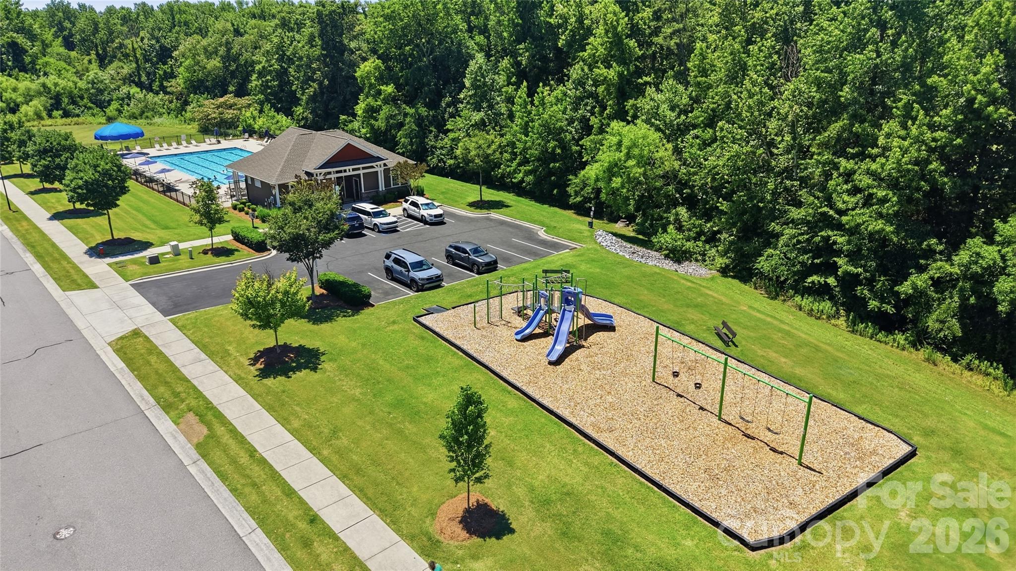 main property photo 42
