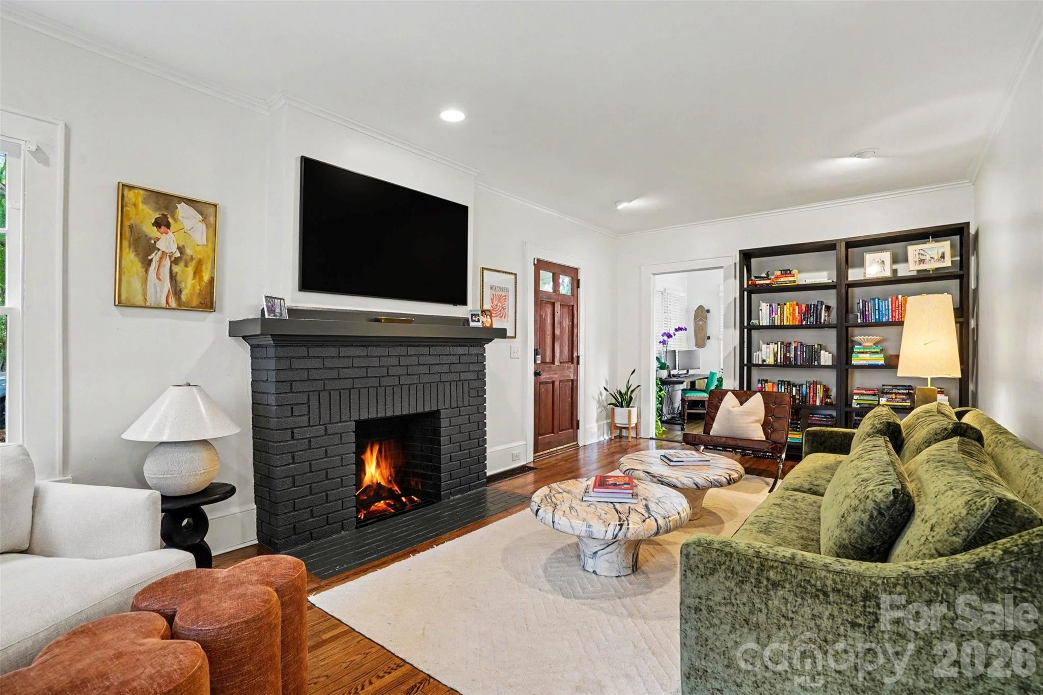 main property photo 14