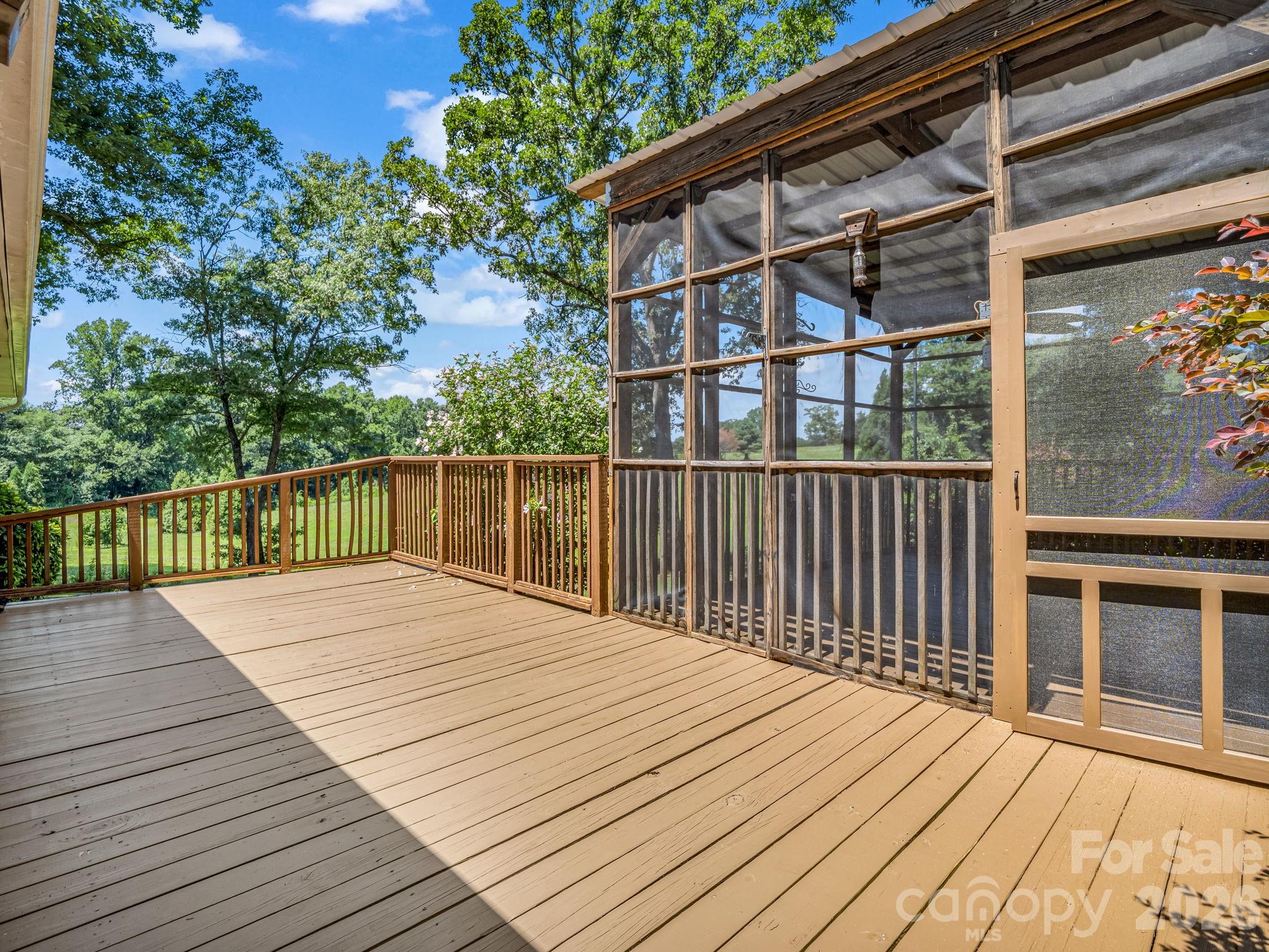 main property photo 32