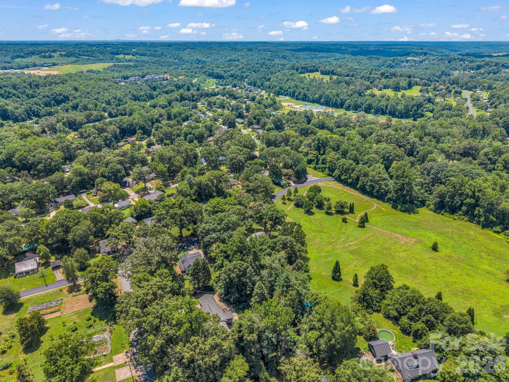 main property photo 45