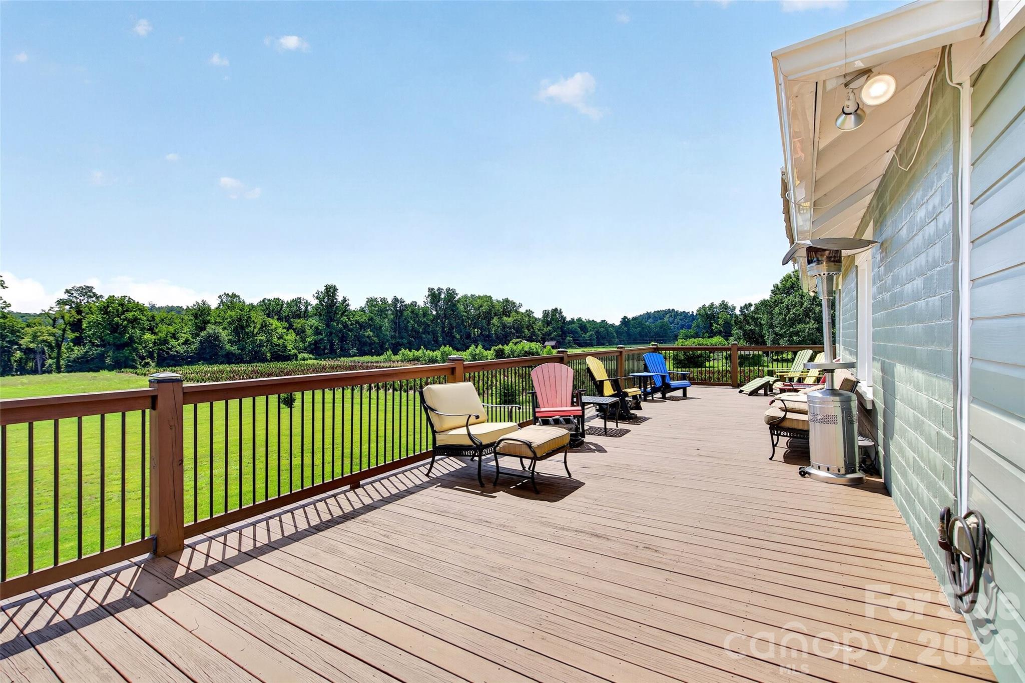 main property photo 23