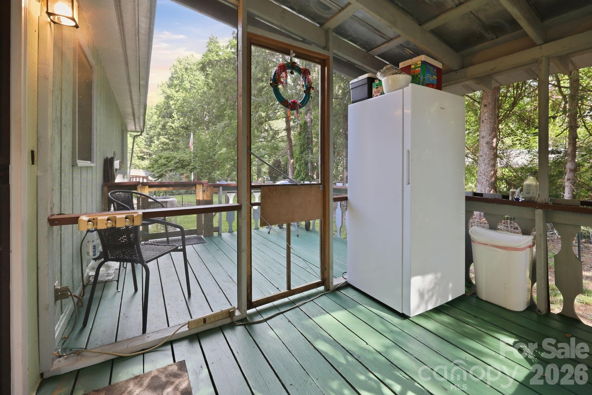 main property photo 29