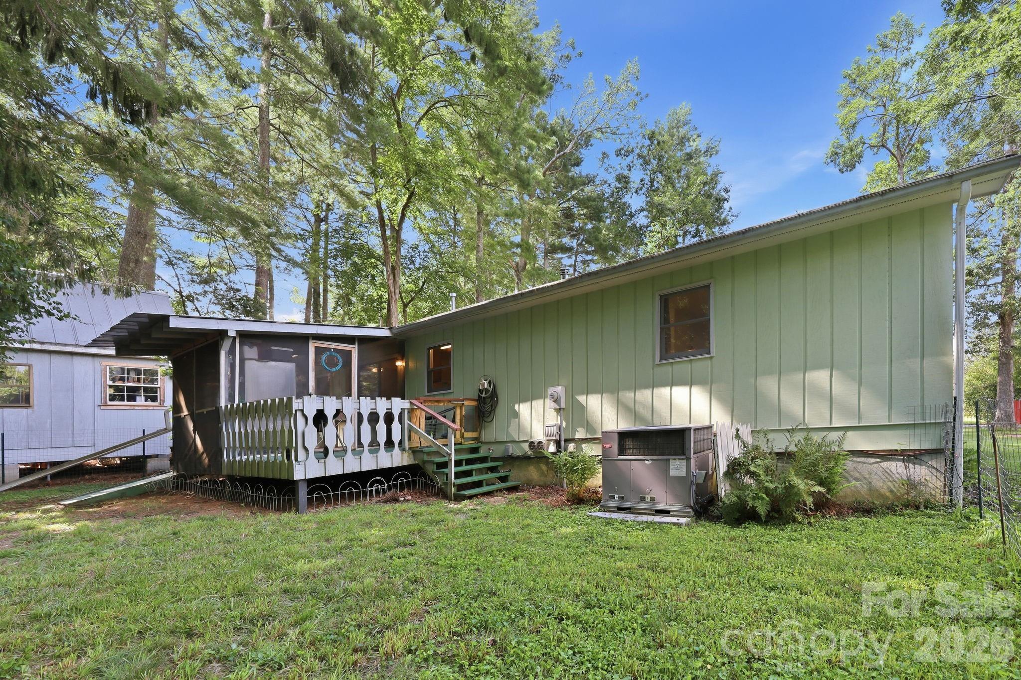 main property photo 31