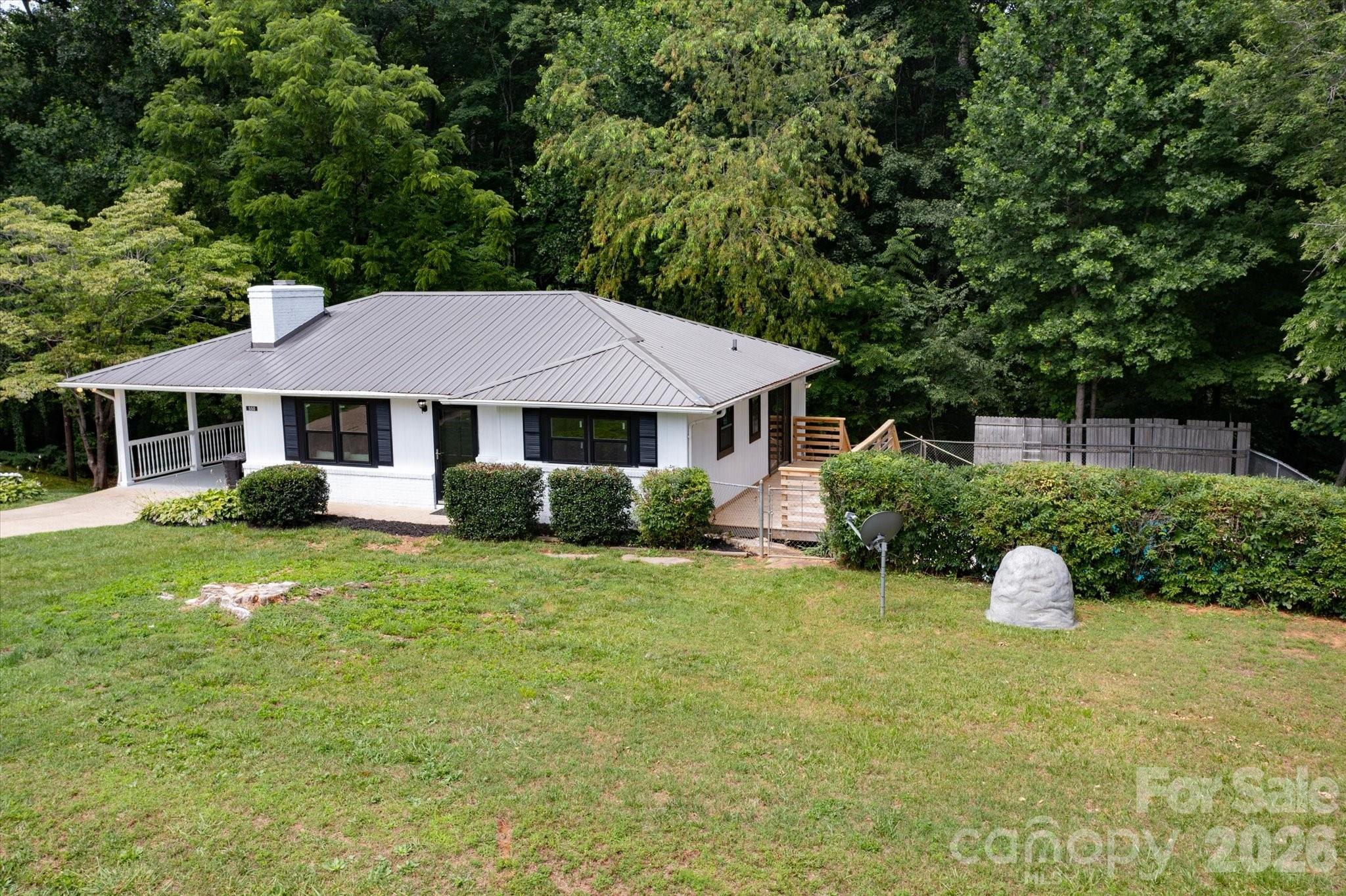 main property photo 32