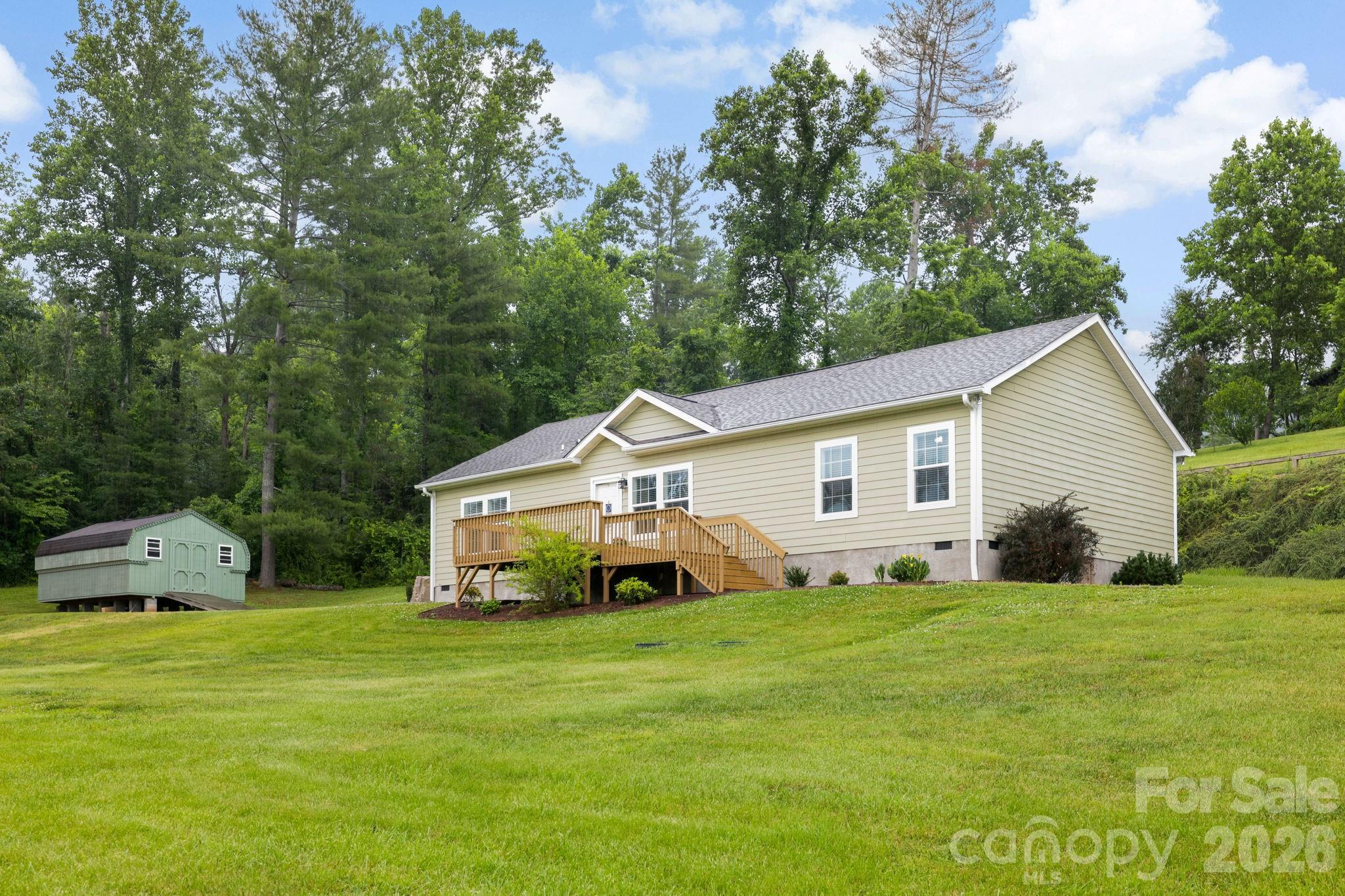 main property photo 2