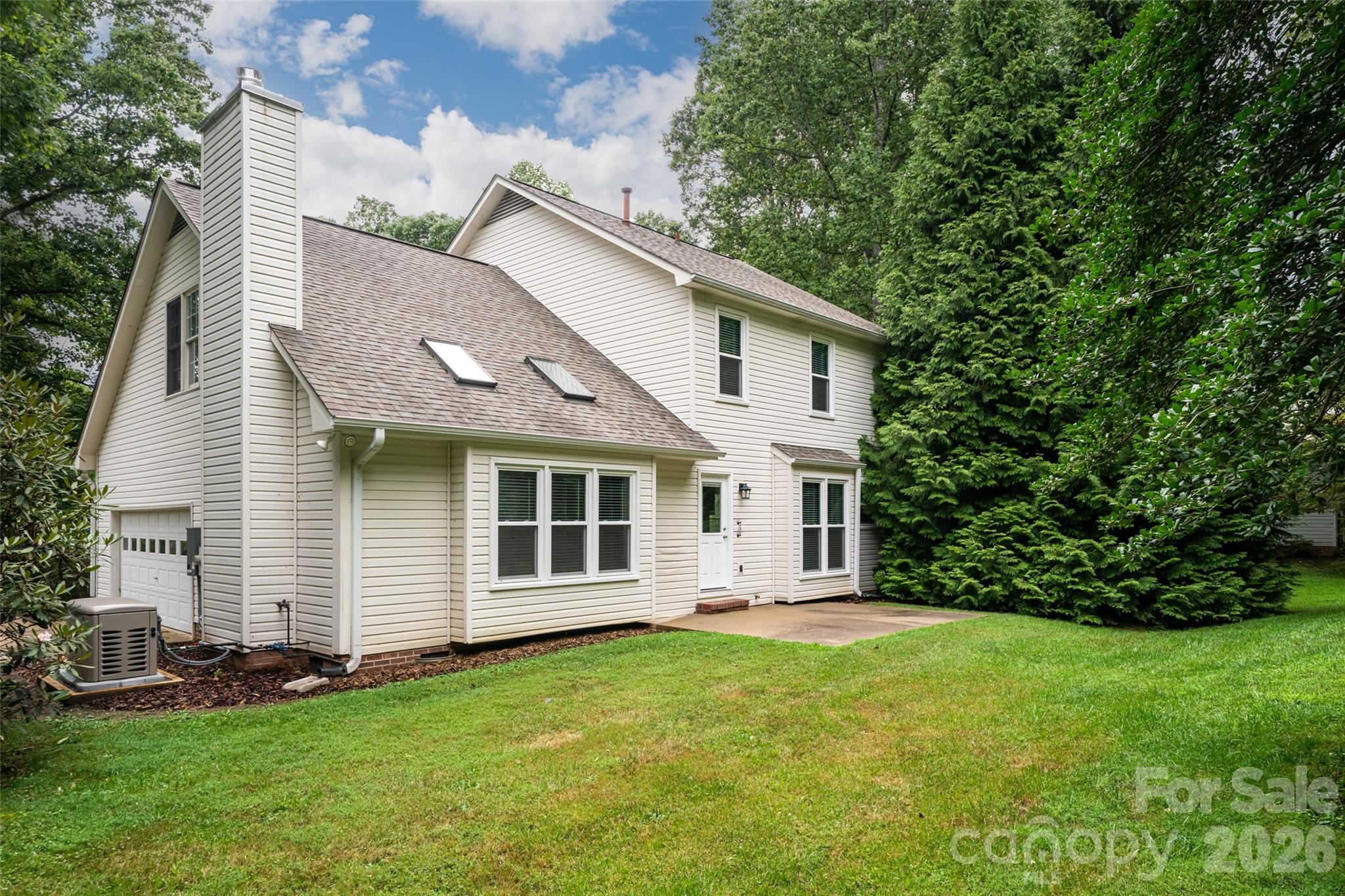 main property photo 41
