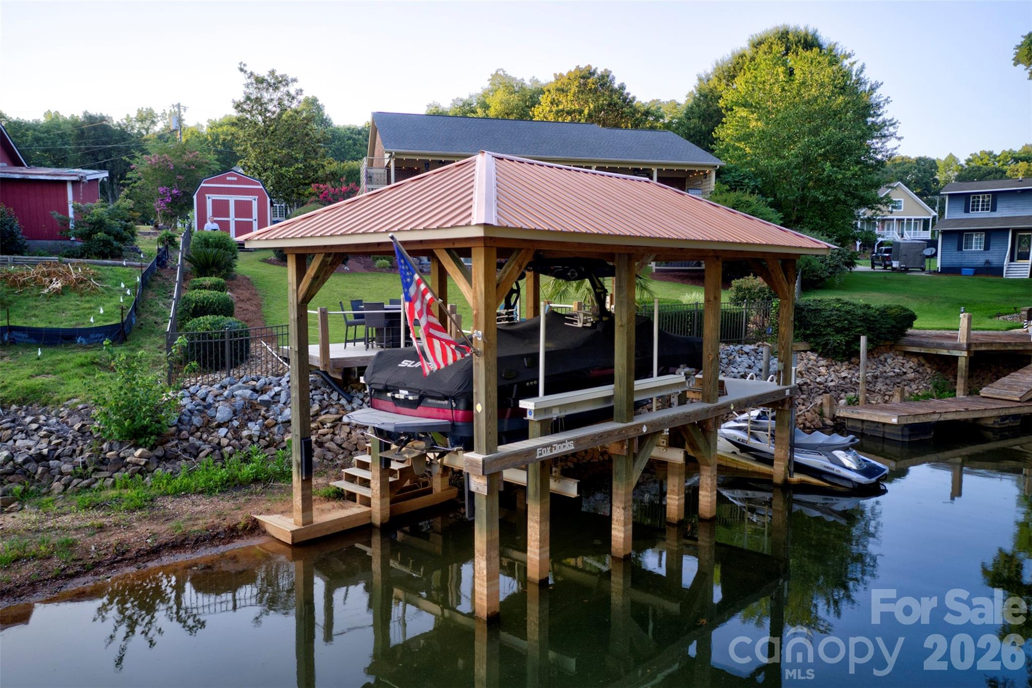 main property photo 34