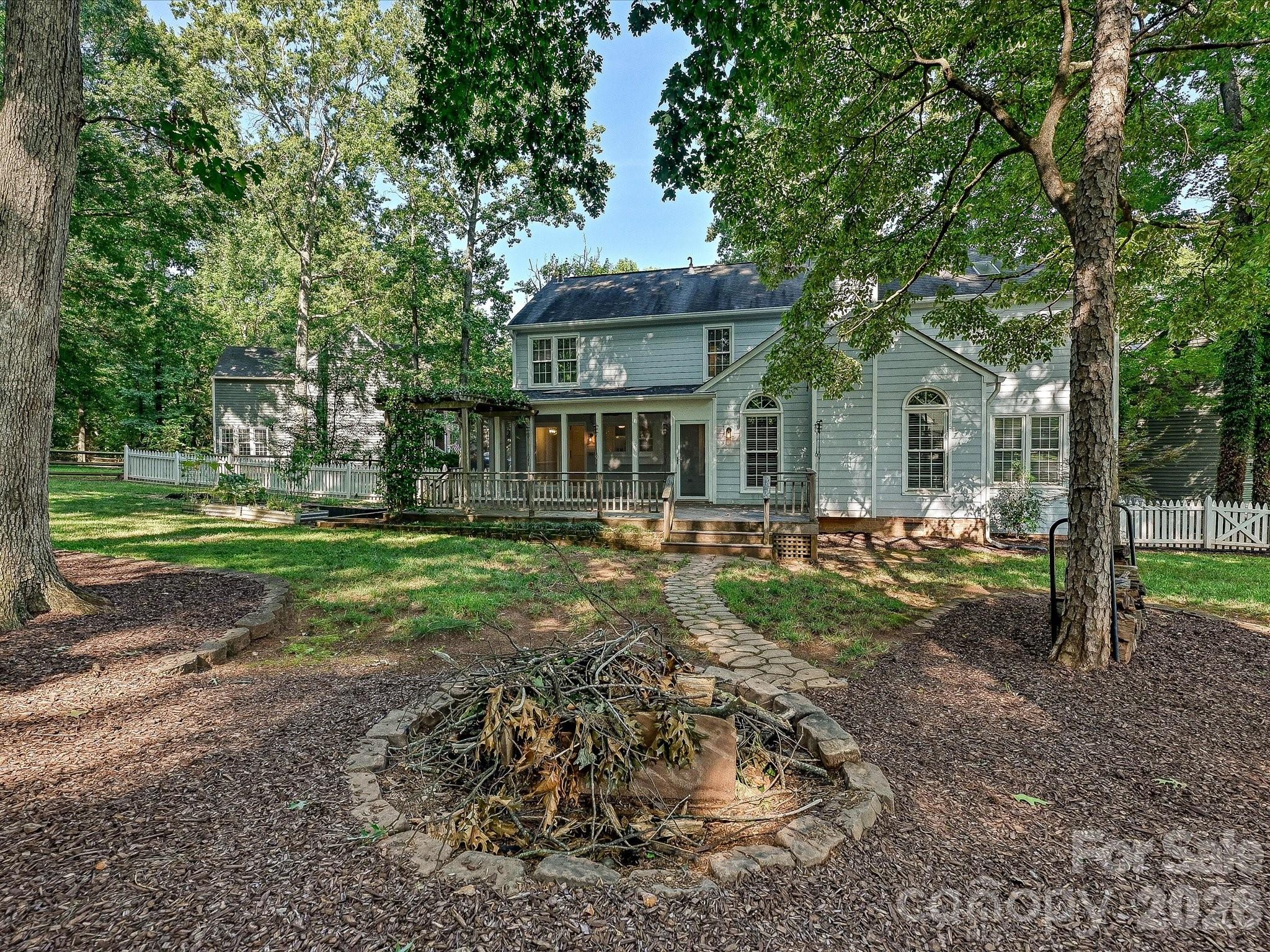 main property photo 42