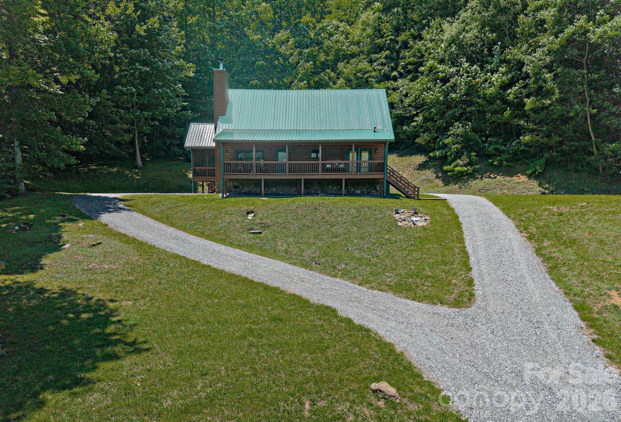 main property photo 8