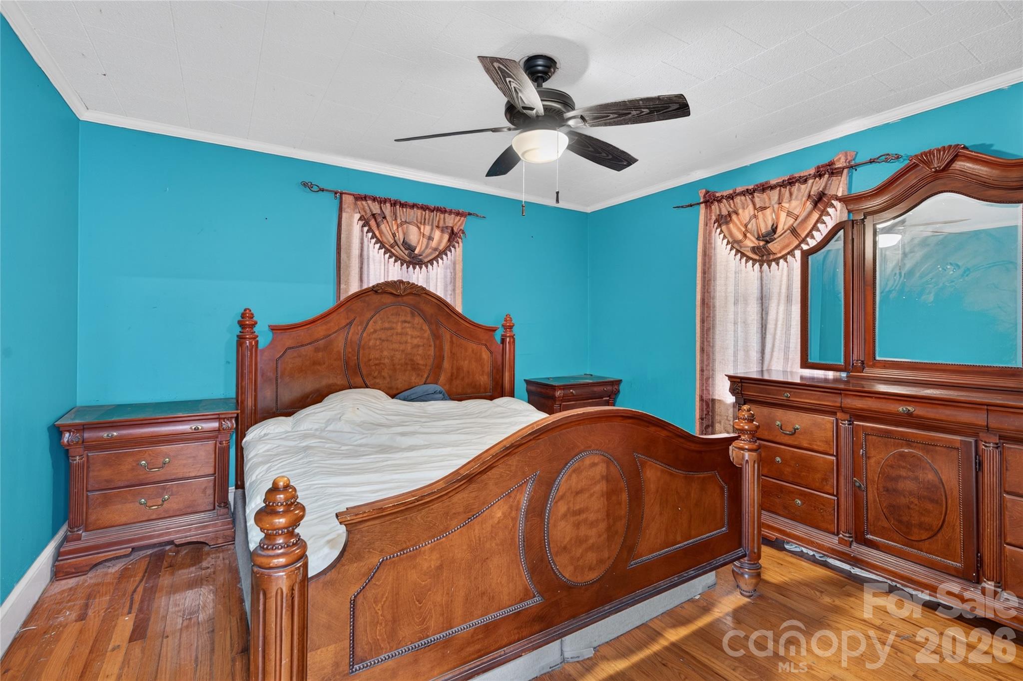 main property photo 12