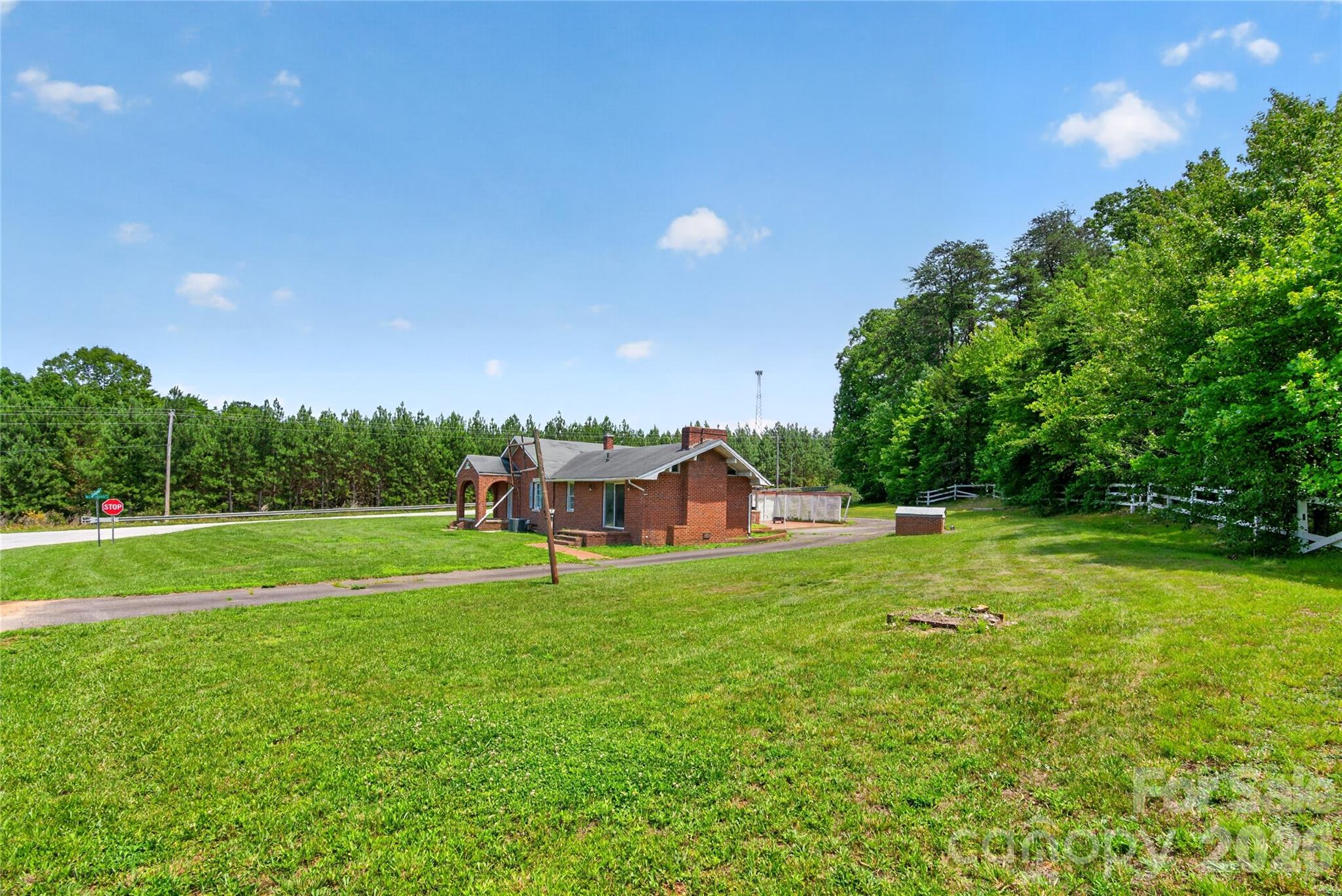 main property photo 26
